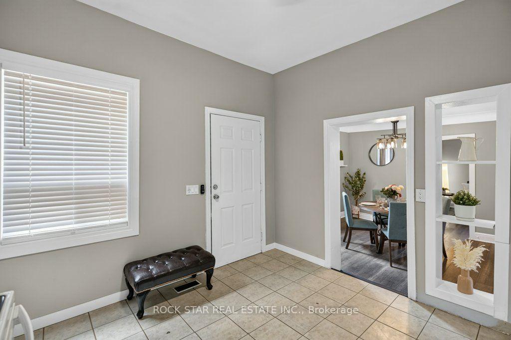 Photo 13 of 244 Emerald Street N, Hamilton, Landsdale — HOMEH