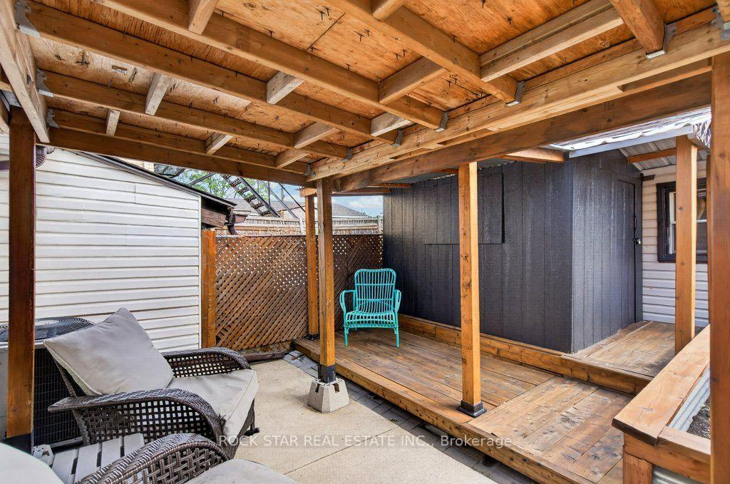 Photo 26 of 244 Emerald Street N, Hamilton, Landsdale — HOMEH