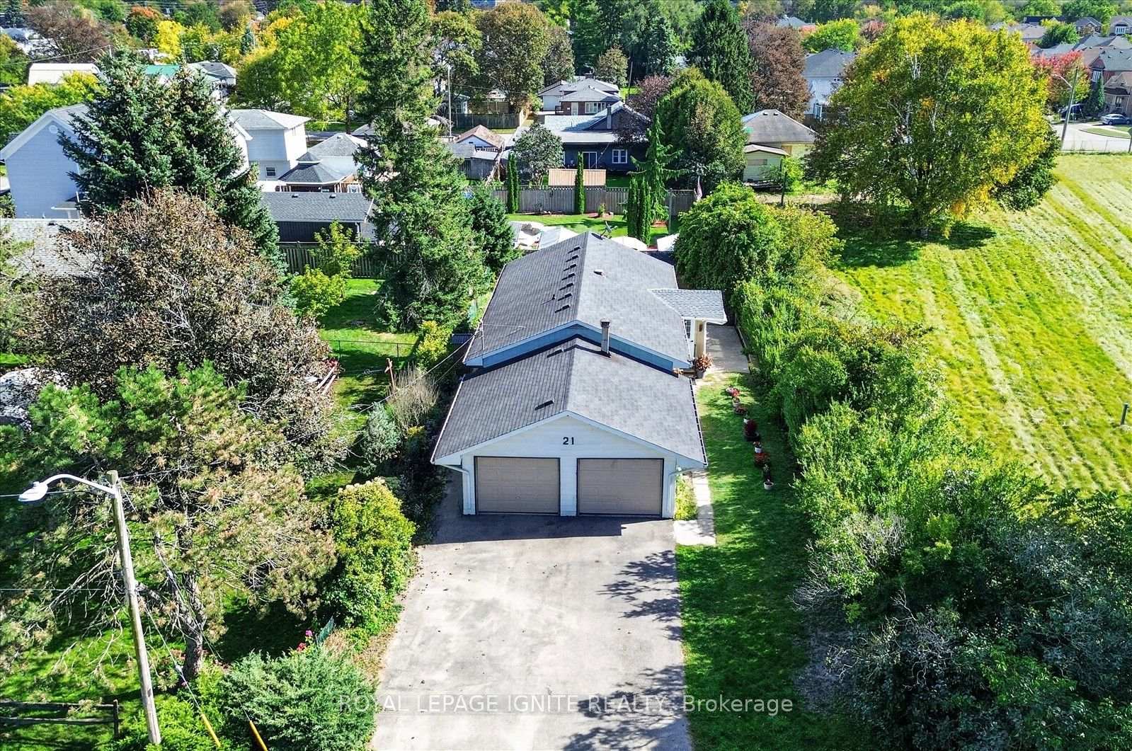 Photo 40 of 21 Durham Street, Clarington, Bowmanville — HOMEH