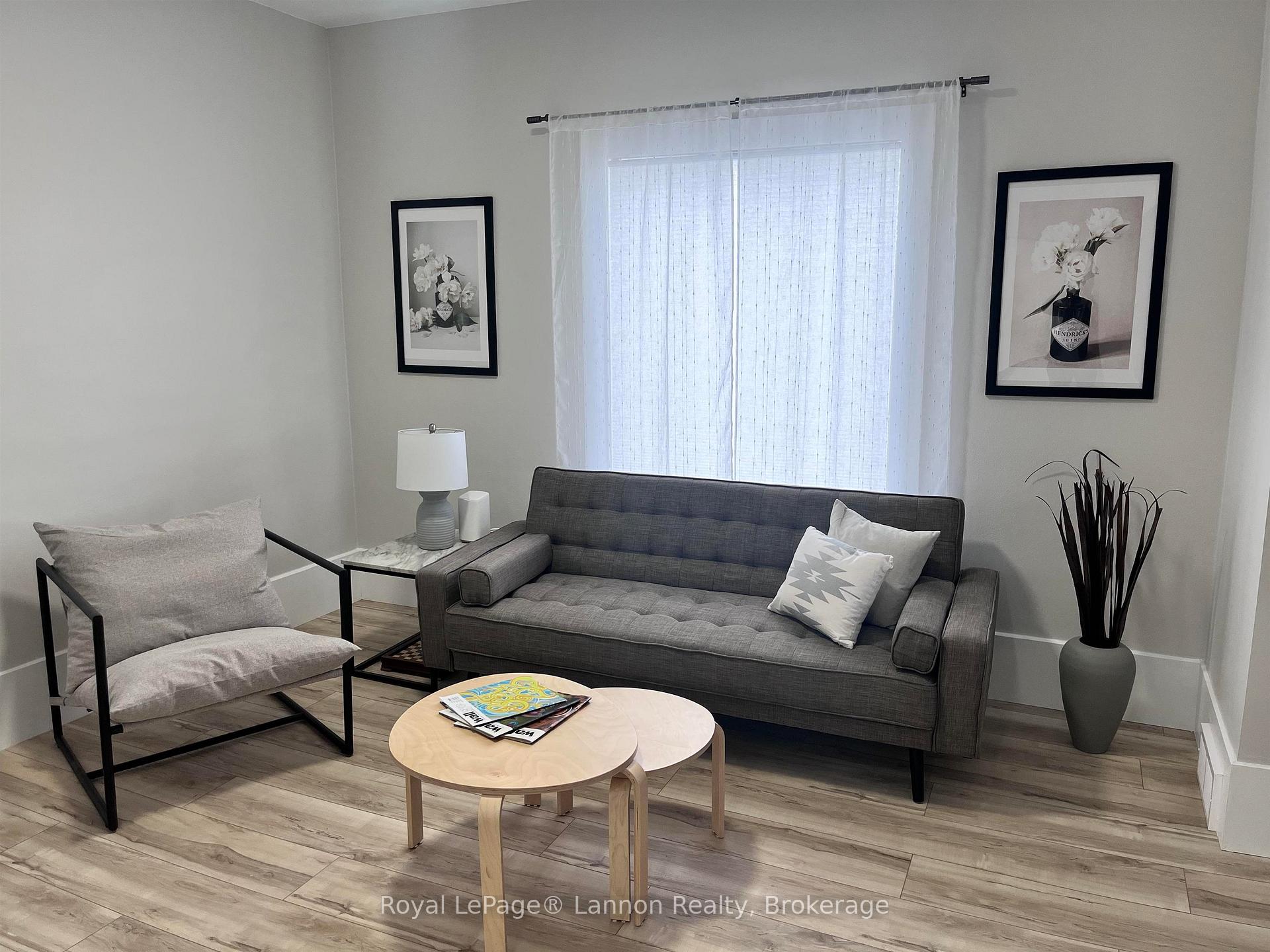 Photo 4 of 434 Hebert Street, Thunder Bay, College Heights — HOMEH