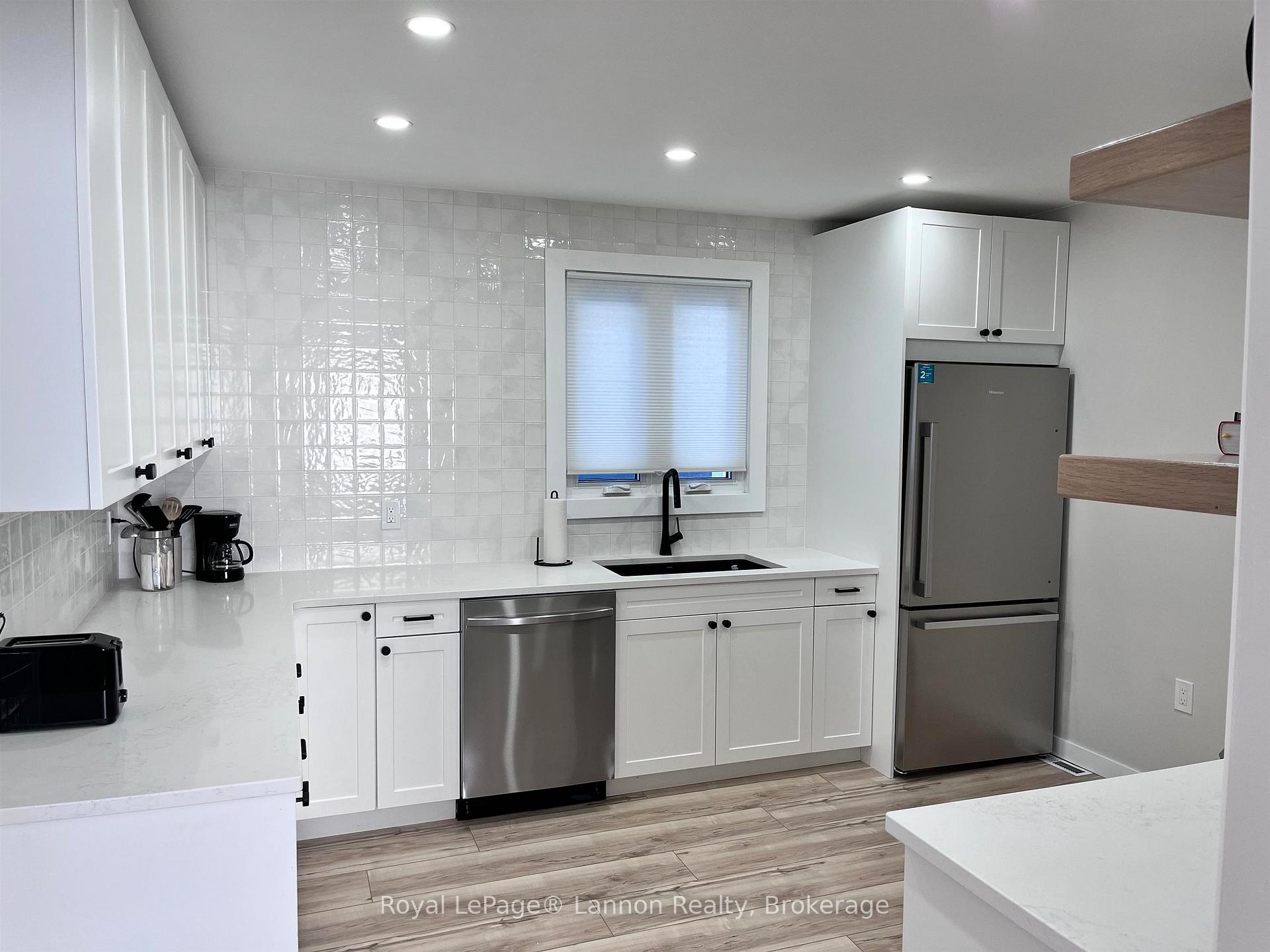 Photo 13 of 434 Hebert Street, Thunder Bay, College Heights — HOMEH