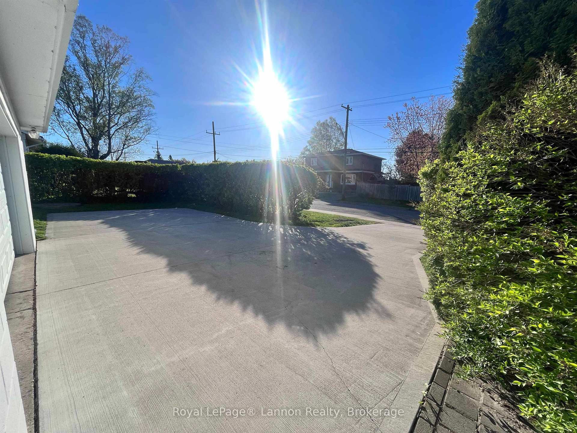 Photo 34 of 434 Hebert Street, Thunder Bay, College Heights — HOMEH