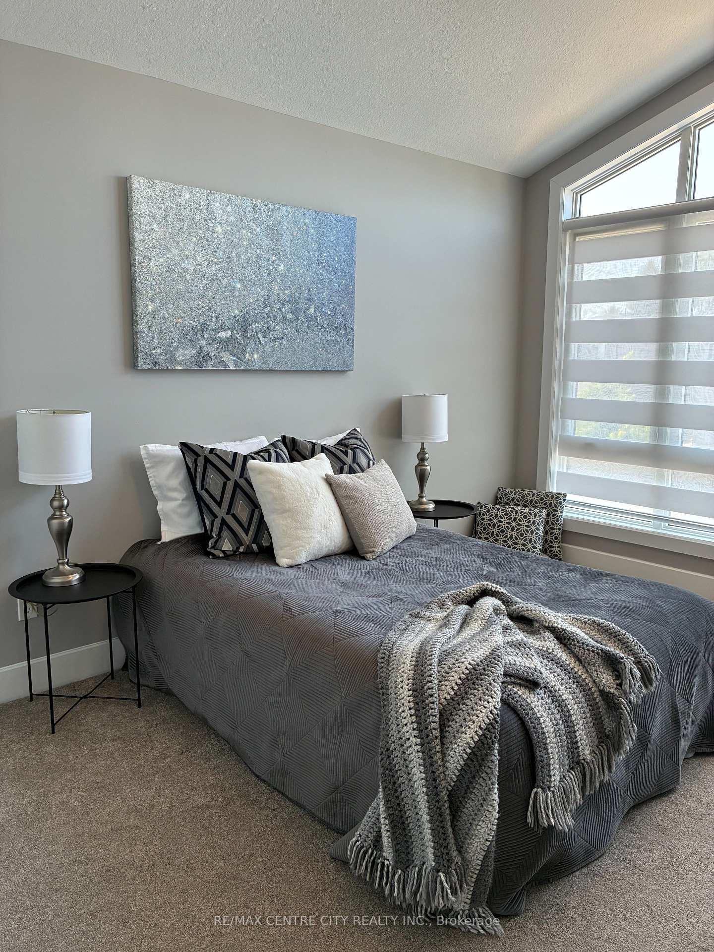 Photo 28 of 1762 Dewar Place, London, North S — HOMEH