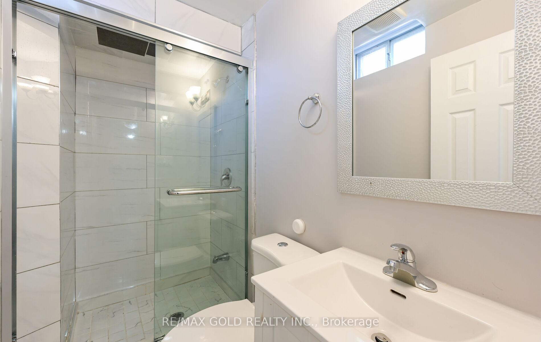 Photo 39 of 171 Fernforest Drive, Brampton, Sandringham-Wellington — HOMEH