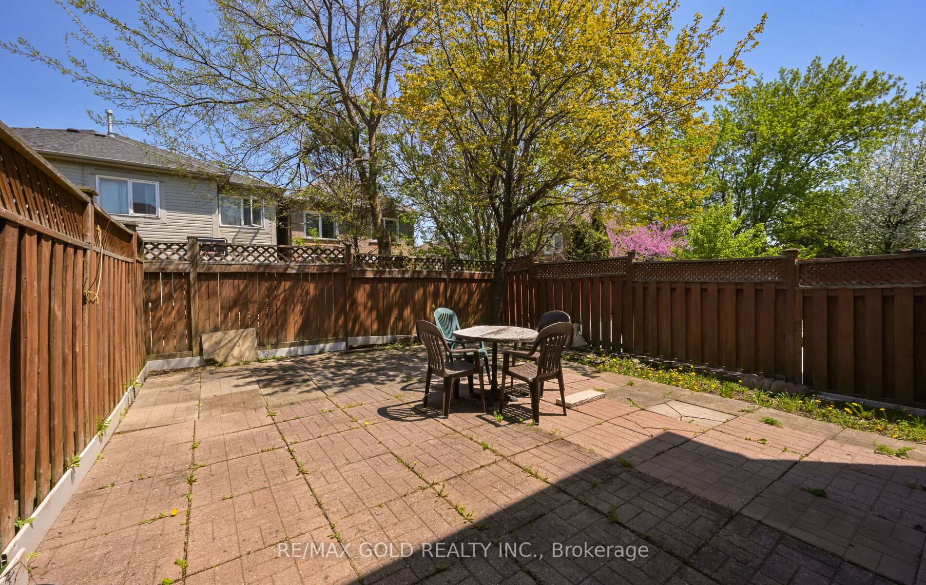 Photo 42 of 171 Fernforest Drive, Brampton, Sandringham-Wellington — HOMEH