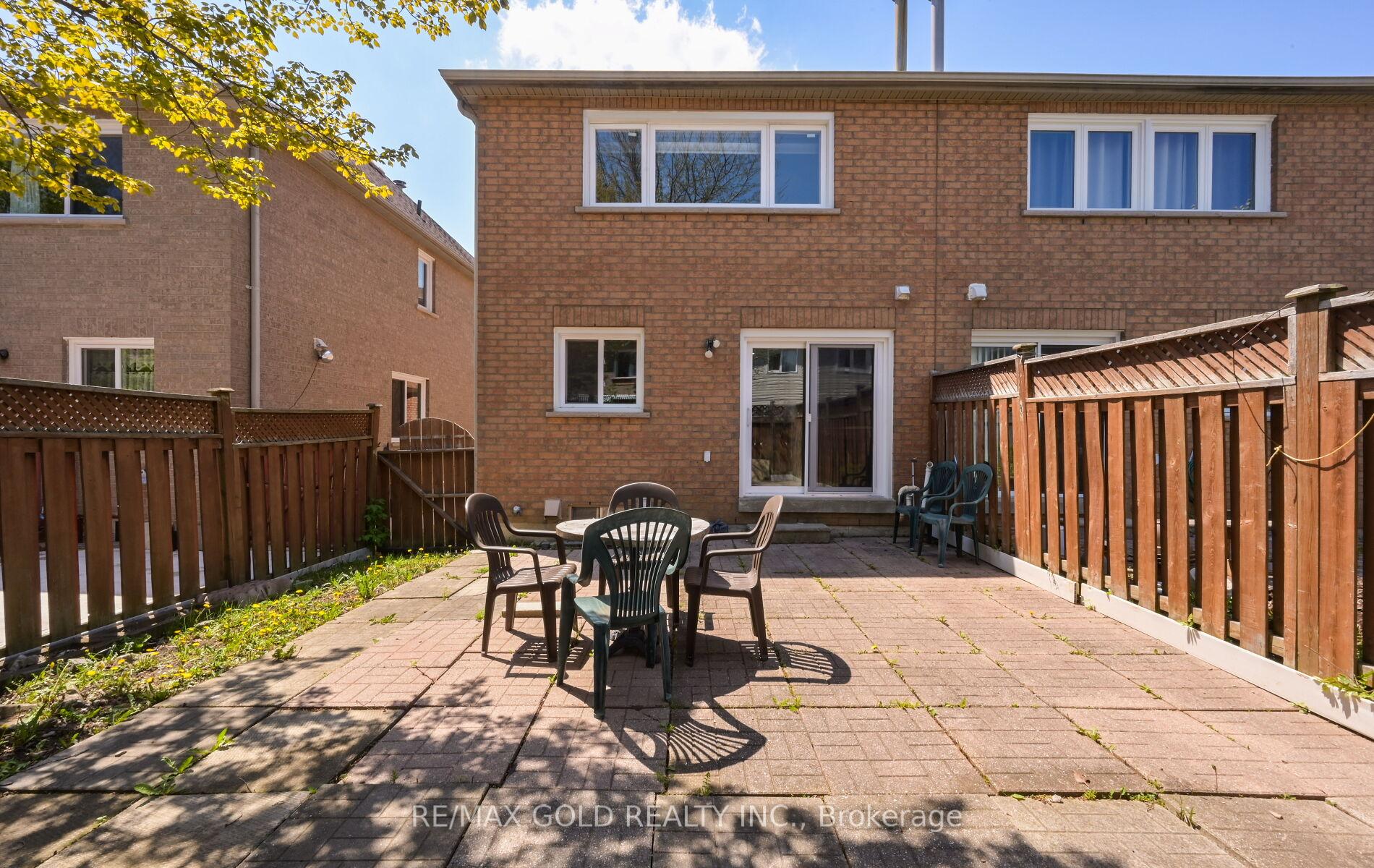 Photo 43 of 171 Fernforest Drive, Brampton, Sandringham-Wellington — HOMEH