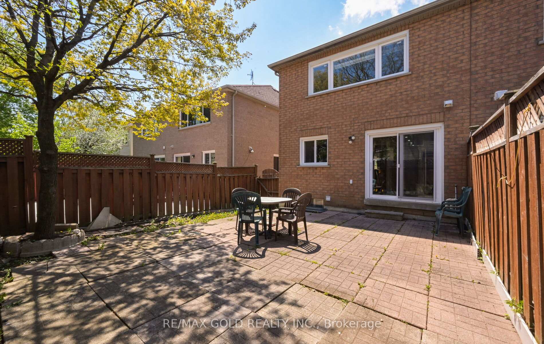 Photo 44 of 171 Fernforest Drive, Brampton, Sandringham-Wellington — HOMEH