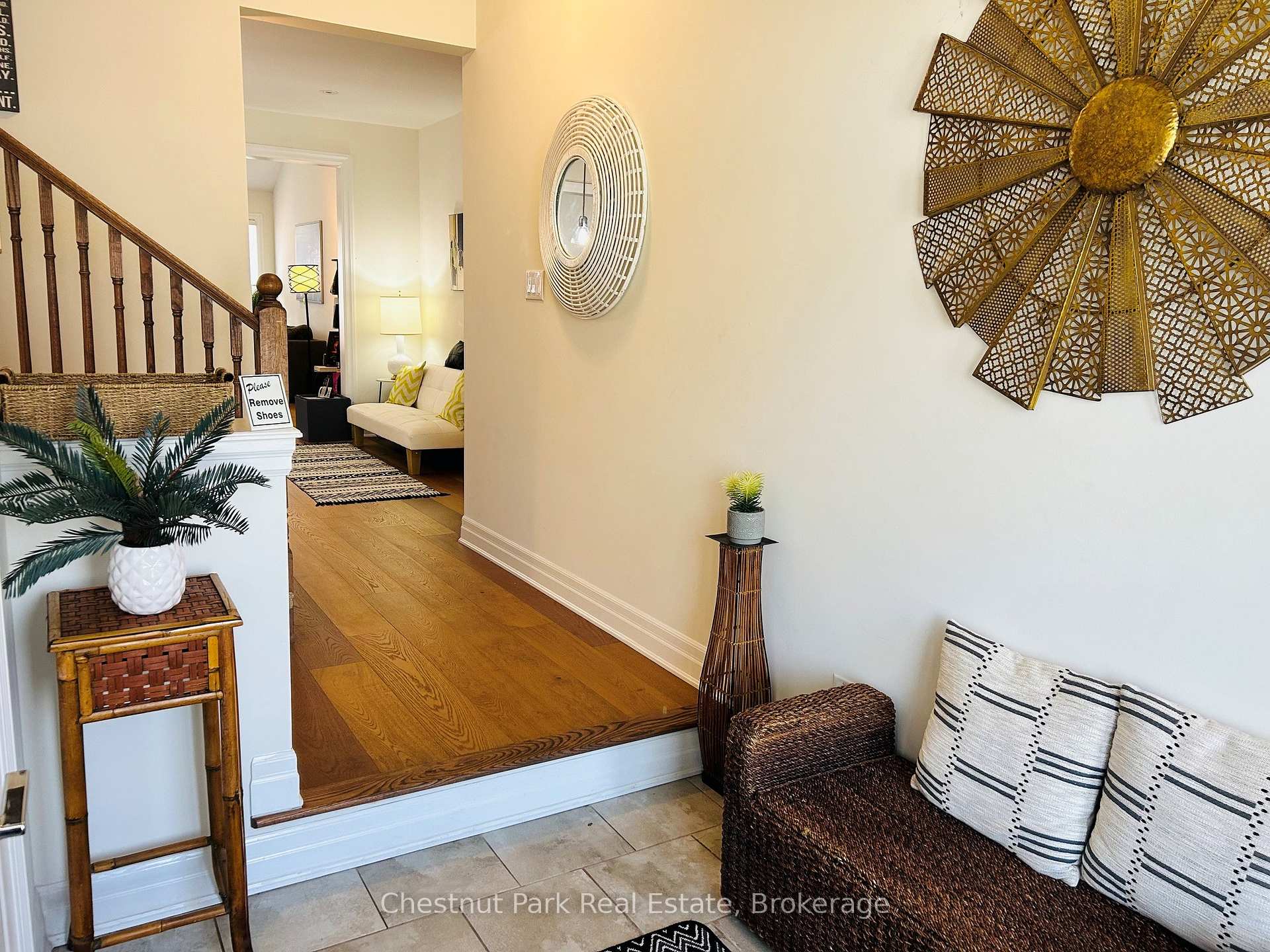 Photo 9 of 5 Hunter Place, Bracebridge, Macaulay — HOMEH