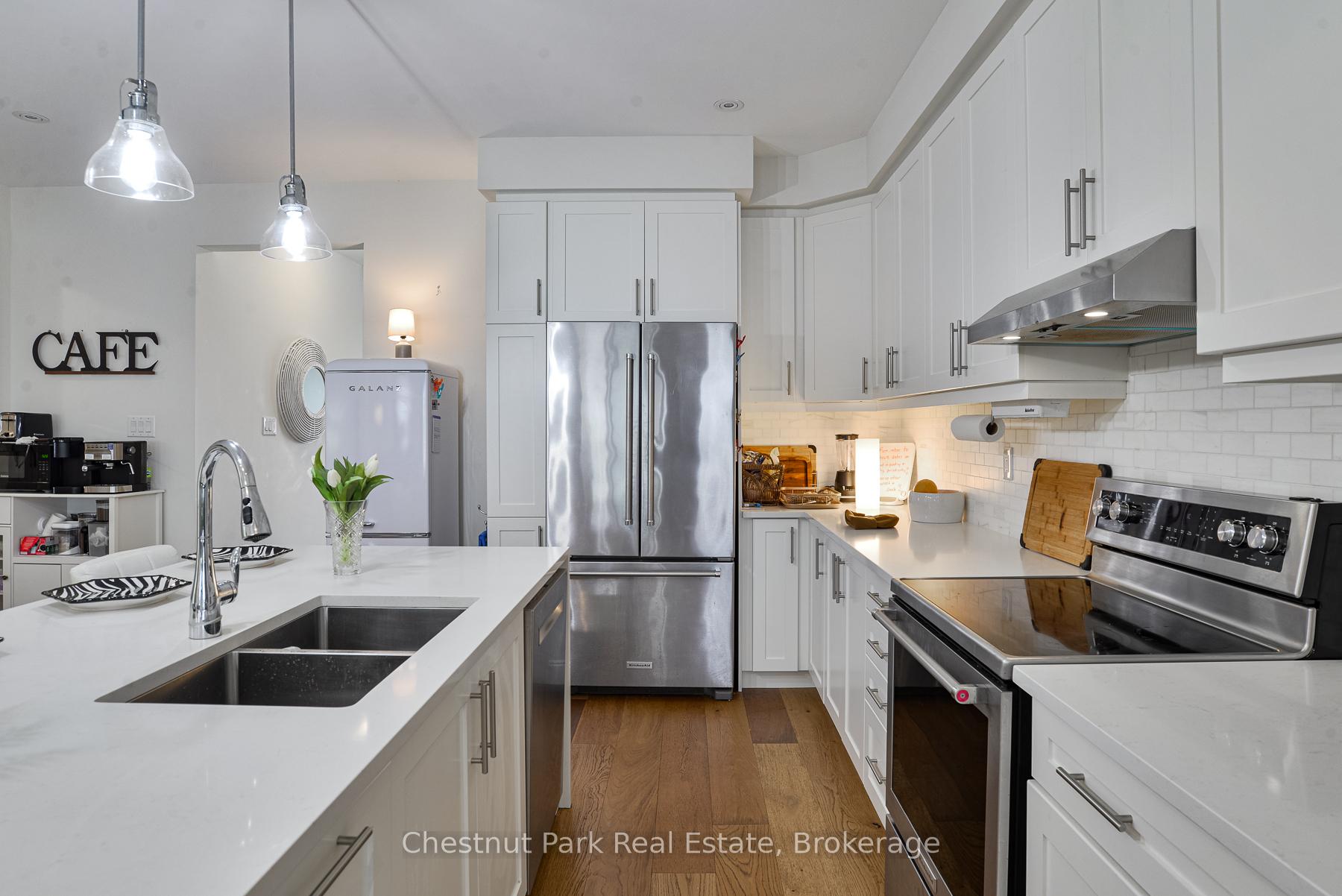 Photo 13 of 5 Hunter Place, Bracebridge, Macaulay — HOMEH