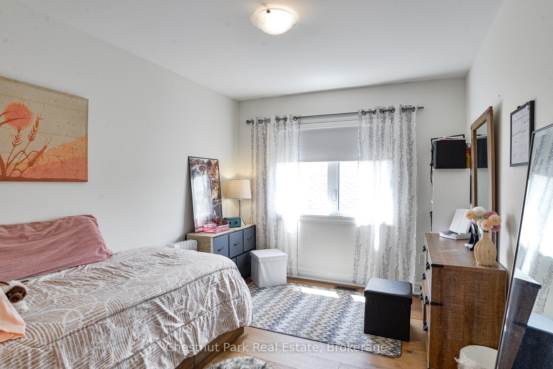 Photo 26 of 5 Hunter Place, Bracebridge, Macaulay — HOMEH