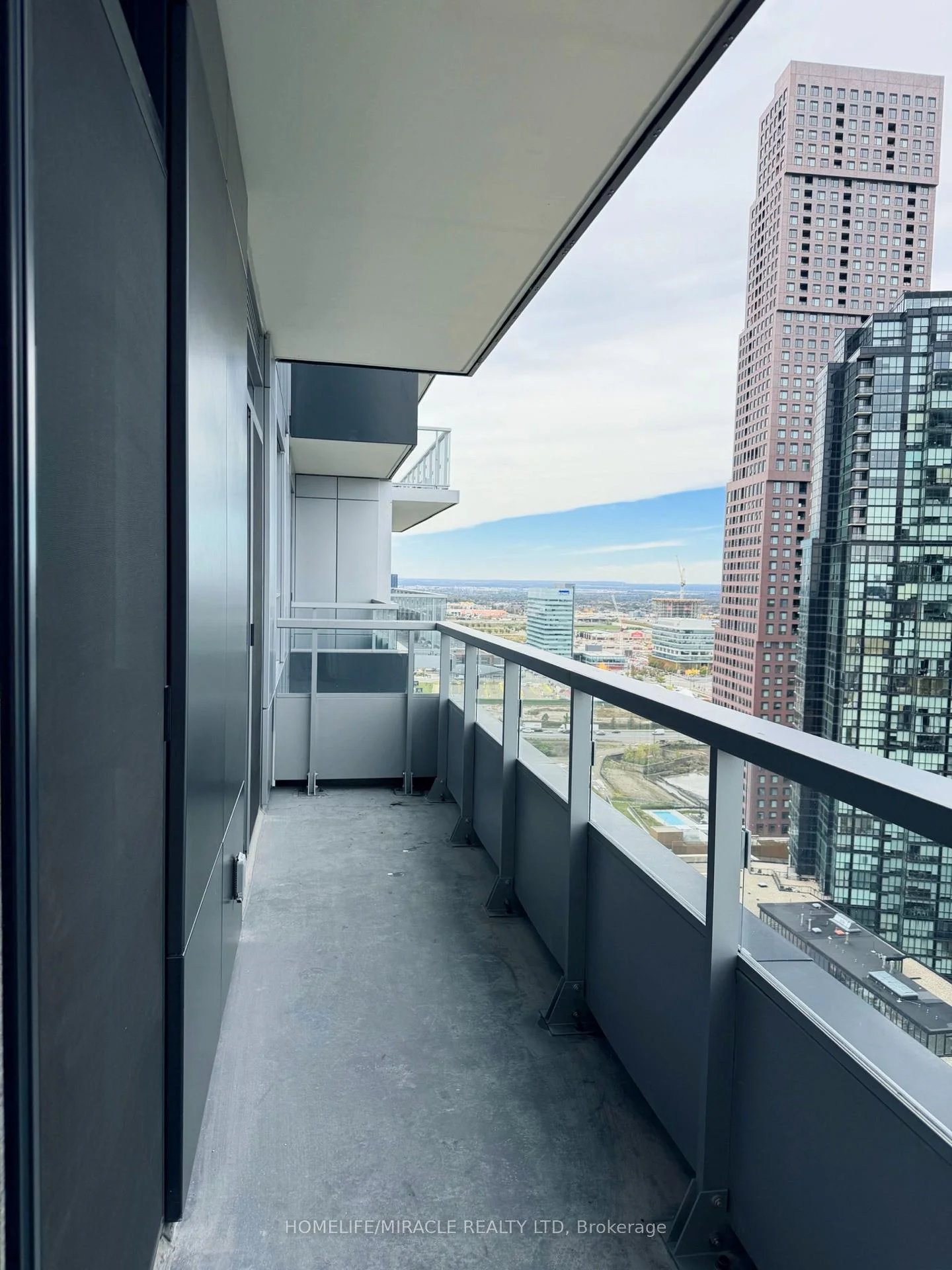 Photo 17 of Unit 2201, 5 Meadowale Road, Vaughan, Vaughan Corporate Centre — HOMEH