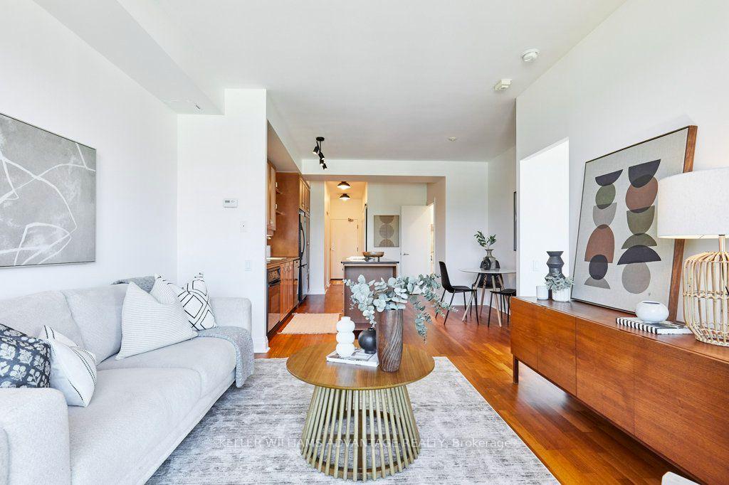 Photo 4 of Unit 806, 20 Scrivener Square, Toronto, Rosedale-Moore Park — HOMEH