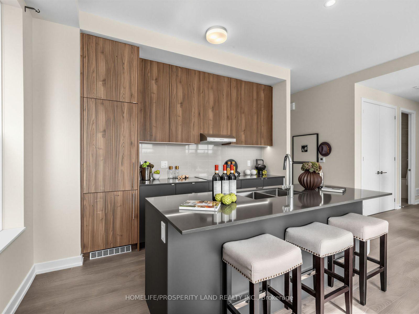 Photo 10 of Unit 103, 11 Walder Lane, Richmond Hill, Rural Richmond Hill — HOMEH