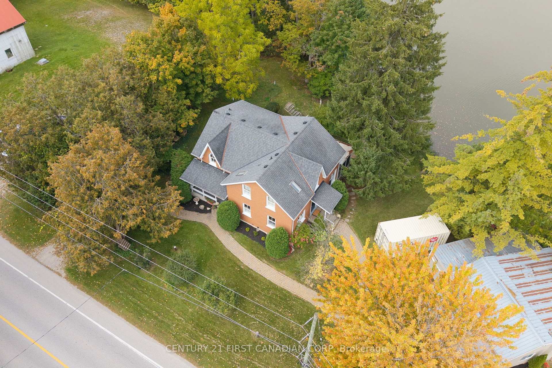 Photo 6 of 10290 Ilderton Road, Middlesex Centre, Rural Middlesex Centre — HOMEH
