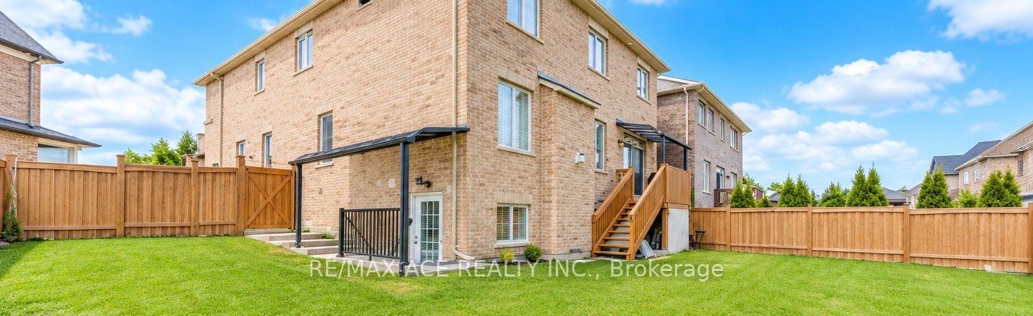 Photo 2 of Unit Bsmt, 146 Beaconsfield Drive, Vaughan, Kleinburg — HOMEH