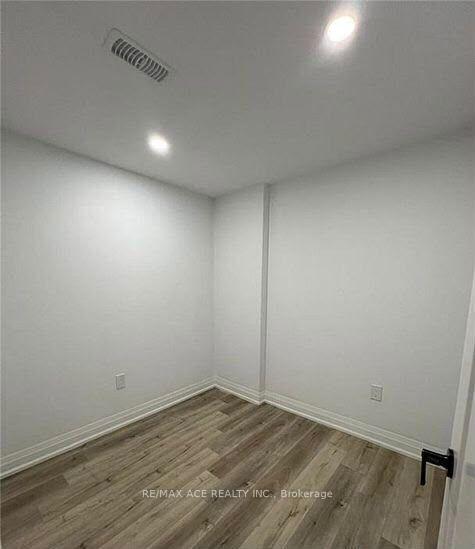 Photo 7 of Unit Bsmt, 146 Beaconsfield Drive, Vaughan, Kleinburg — HOMEH