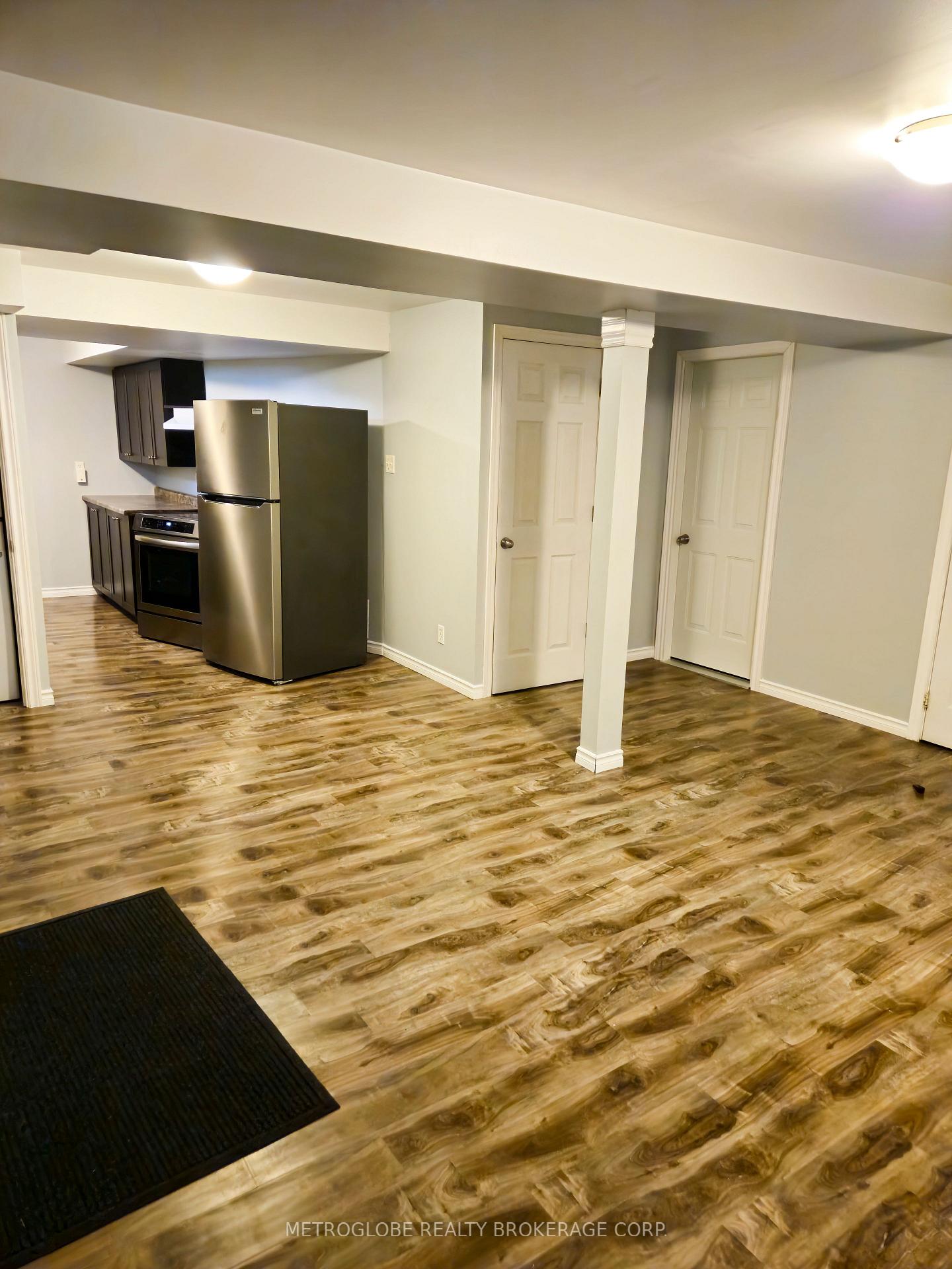 Photo 5 of Unit Bsmt, 36 Blair Crescent, Barrie, Grove East — HOMEH