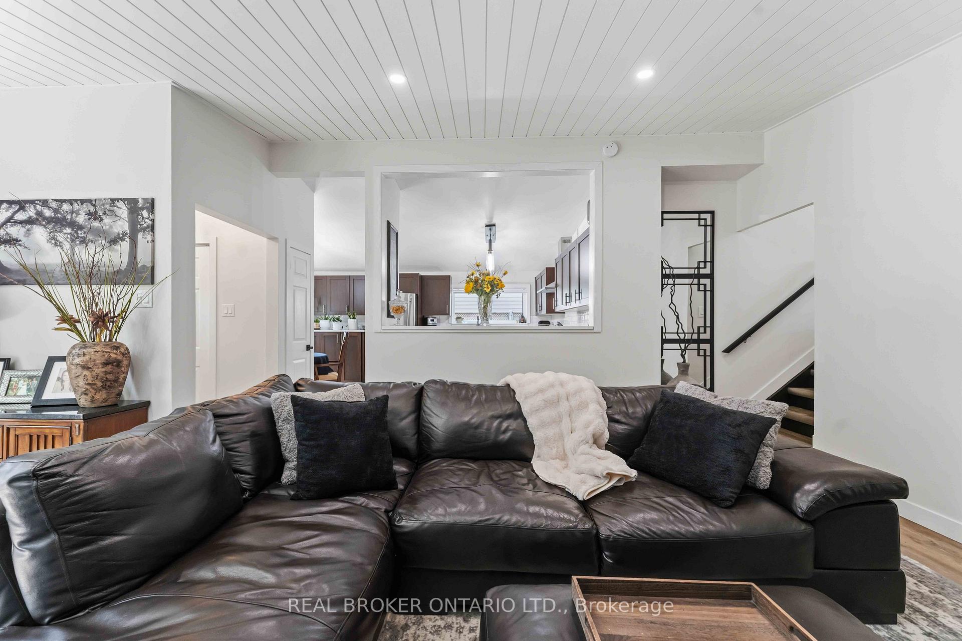 Photo 10 of 1849 Florida Avenue, Ottawa, Guildwood Estates - Urbandale Acres — HOMEH