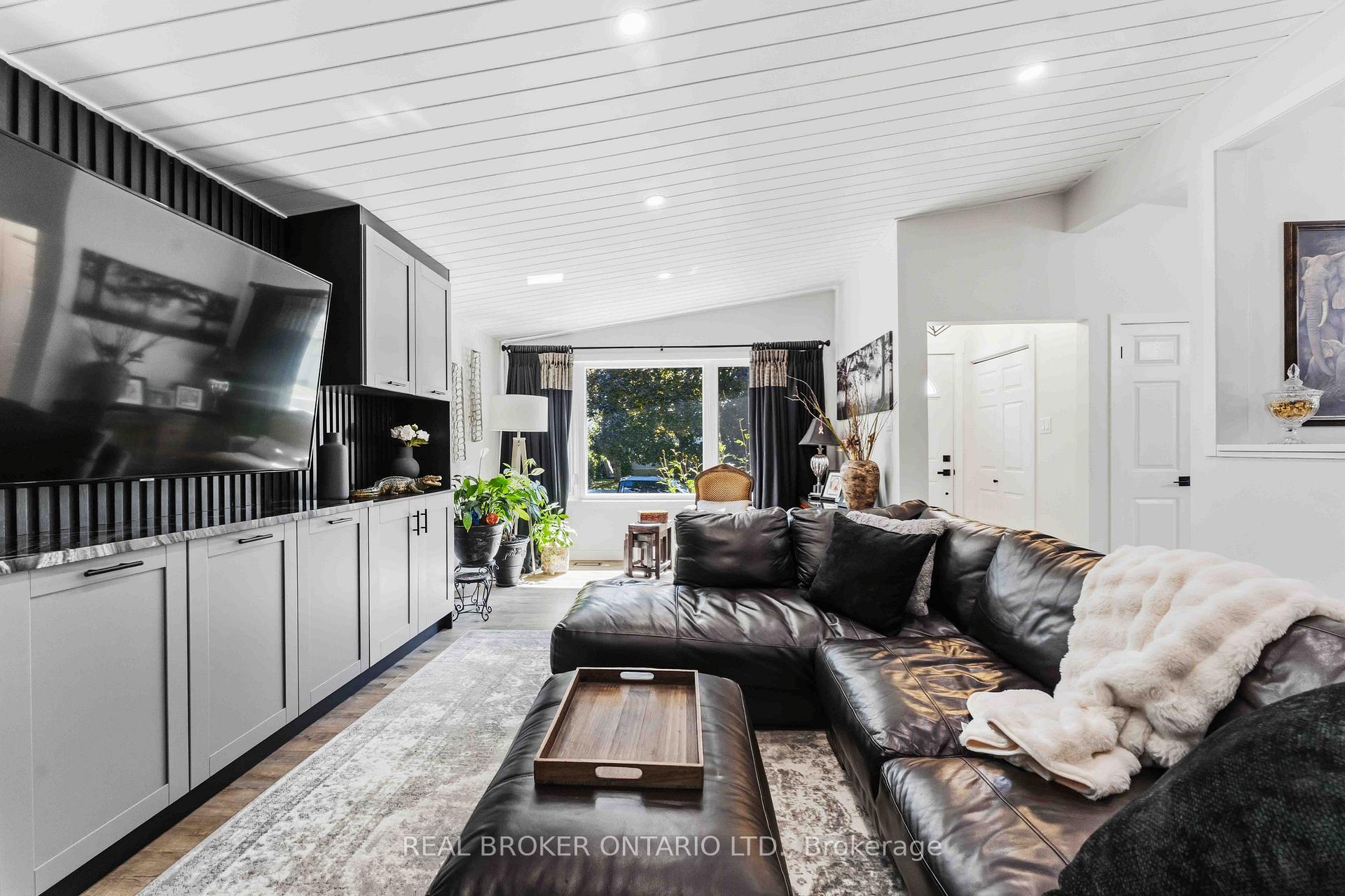Photo 11 of 1849 Florida Avenue, Ottawa, Guildwood Estates - Urbandale Acres — HOMEH