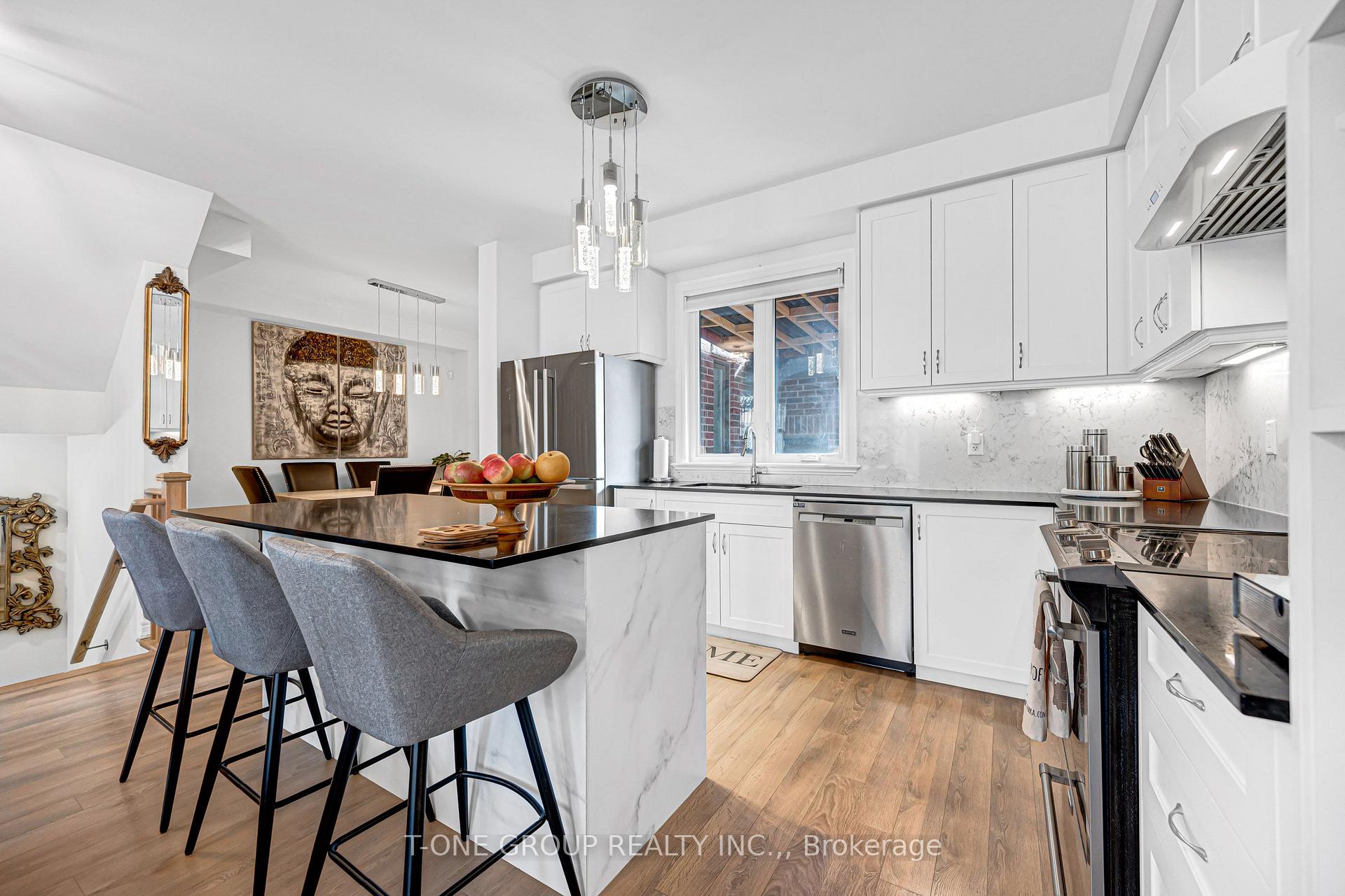 Photo 16 of 249 Clockwork Drive, Brampton, Northwest Brampton — HOMEH
