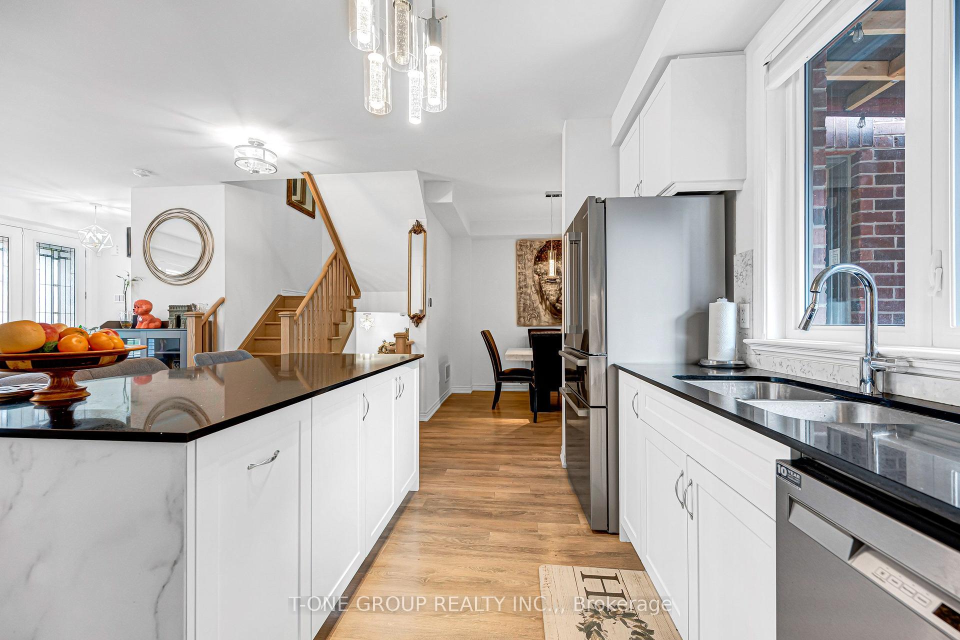 Photo 23 of 249 Clockwork Drive, Brampton, Northwest Brampton — HOMEH
