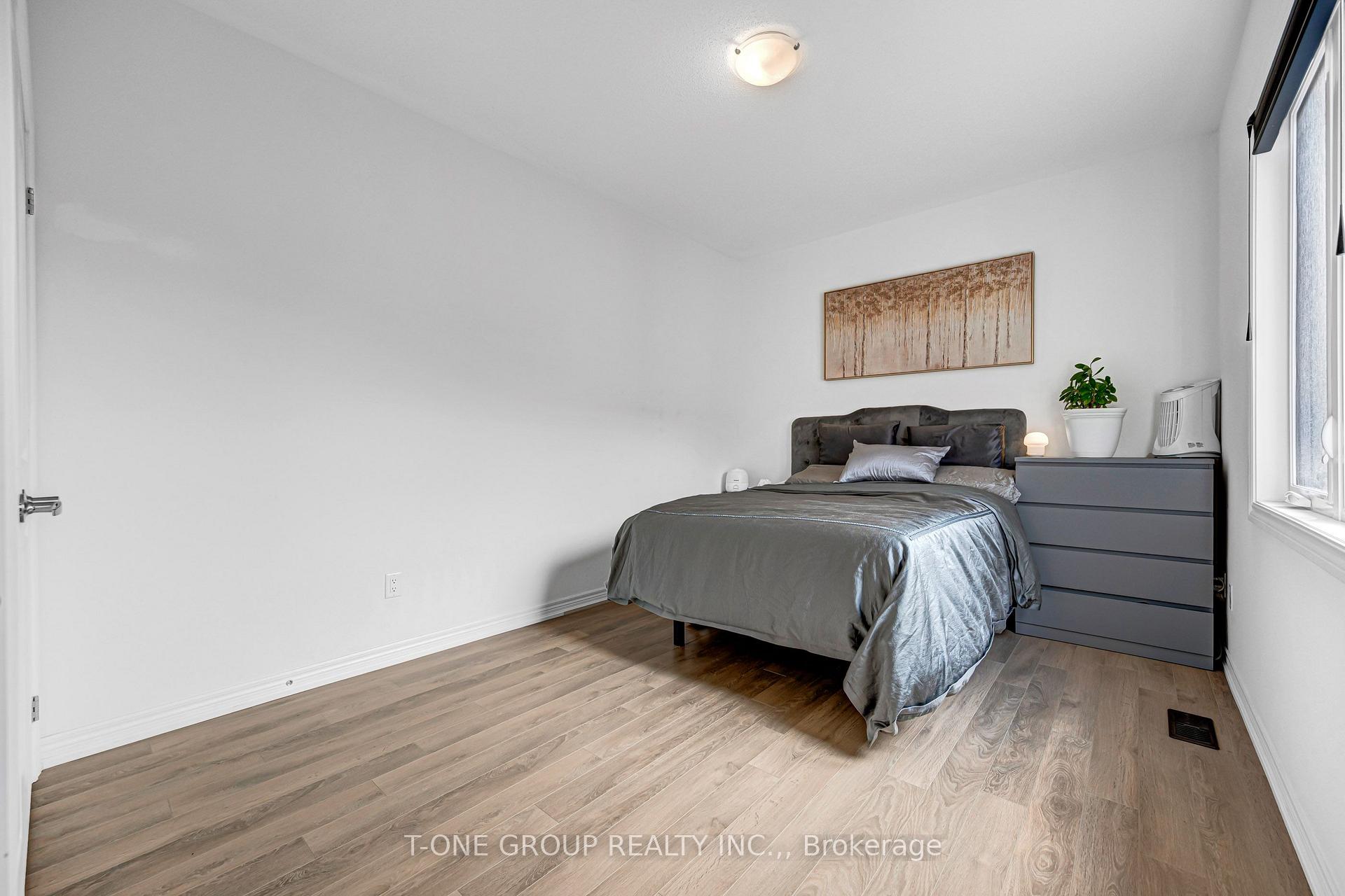 Photo 42 of 249 Clockwork Drive, Brampton, Northwest Brampton — HOMEH