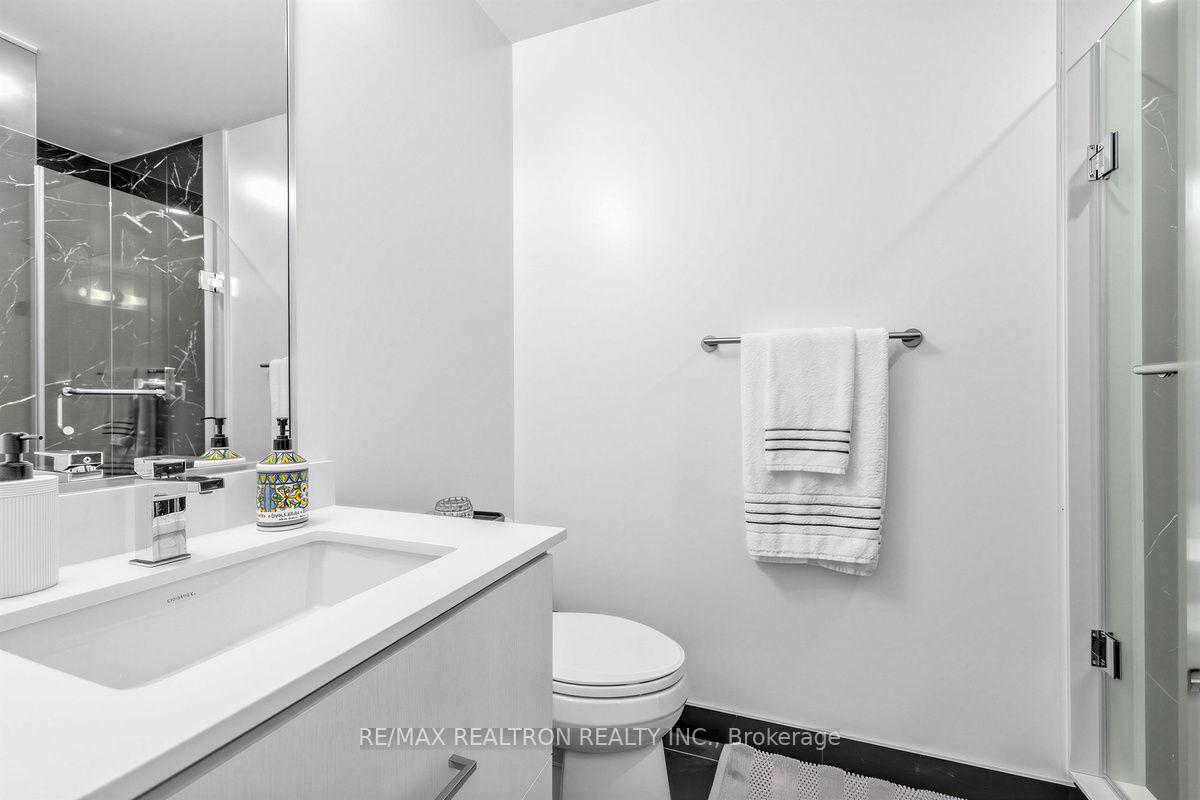 Photo 21 of Unit 456, 415 Sea Ray Avenue, Innisfil, Rural Innisfil — HOMEH
