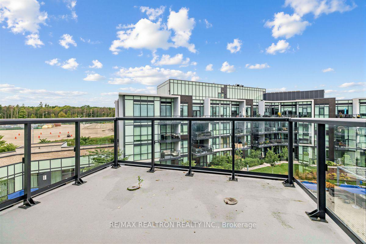 Photo 24 of Unit 456, 415 Sea Ray Avenue, Innisfil, Rural Innisfil — HOMEH