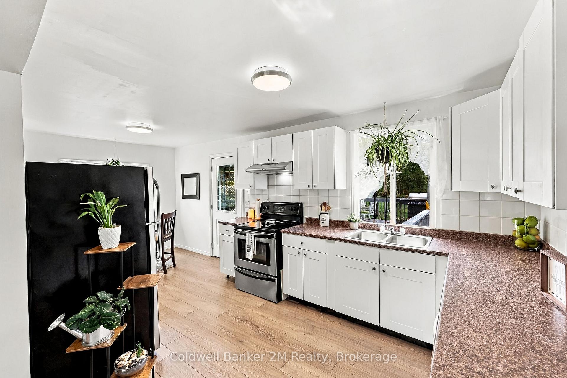 Photo 7 of 31 Johnston Street, Georgina, Pefferlaw — HOMEH