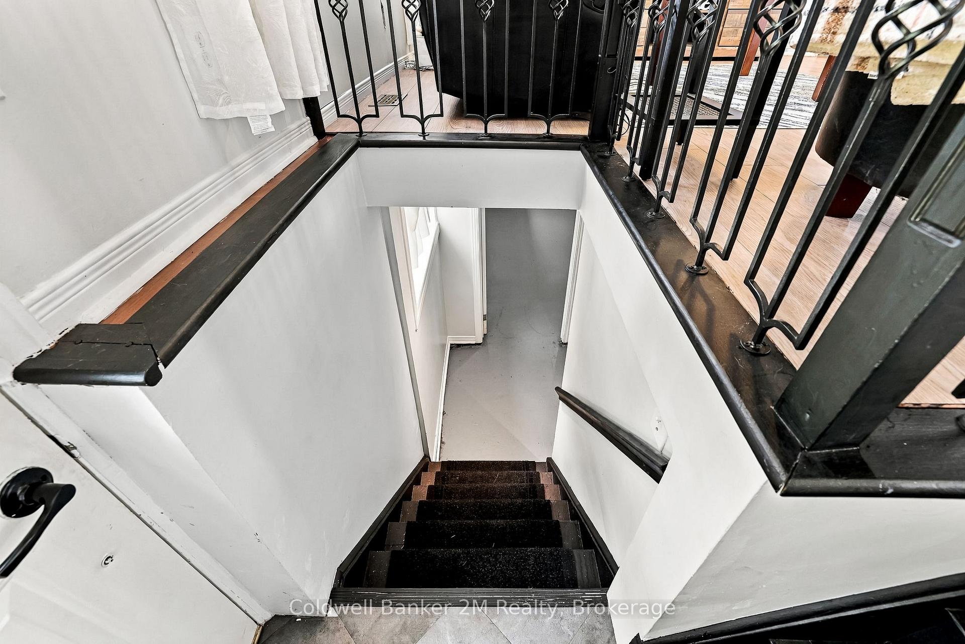Photo 16 of 31 Johnston Street, Georgina, Pefferlaw — HOMEH