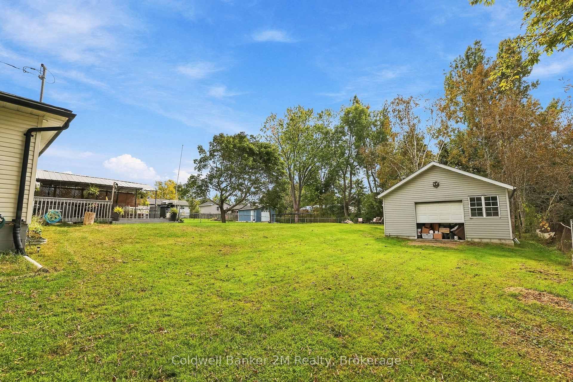 Photo 24 of 31 Johnston Street, Georgina, Pefferlaw — HOMEH