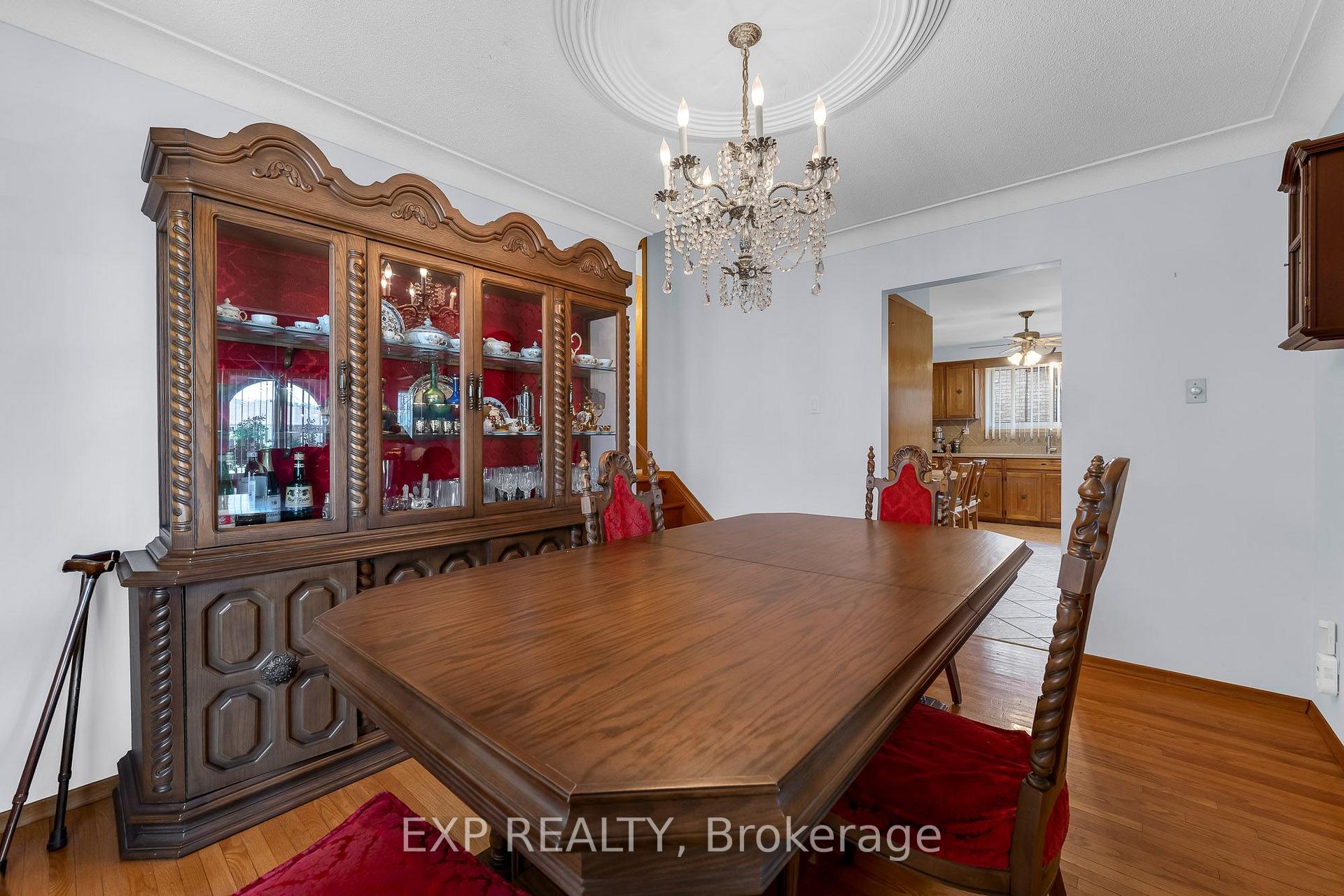 Photo 13 of 150 Marcella Crescent, Hamilton, Gershome — HOMEH