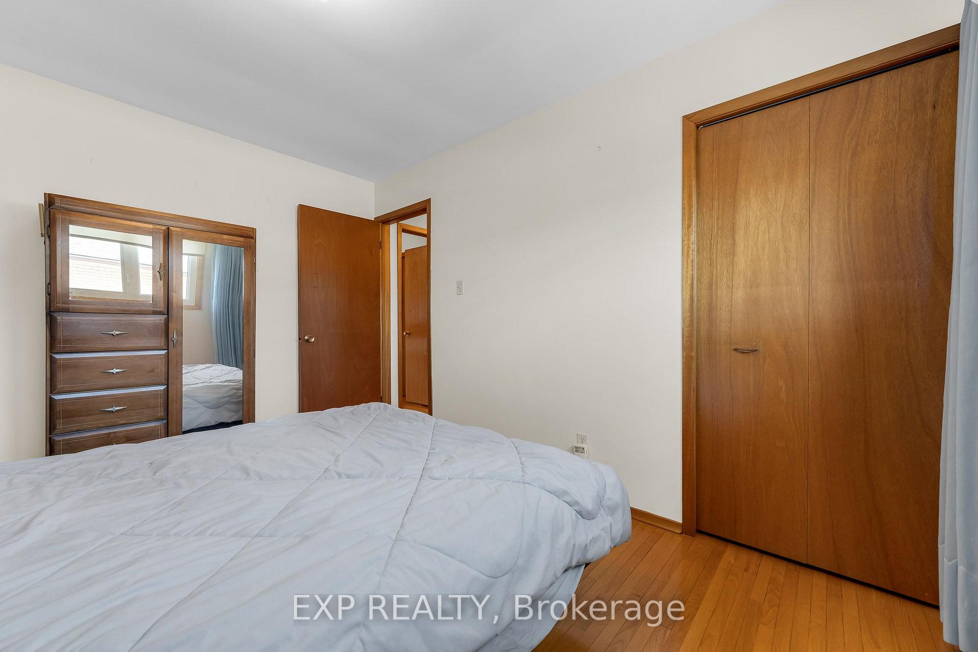 Photo 20 of 150 Marcella Crescent, Hamilton, Gershome — HOMEH