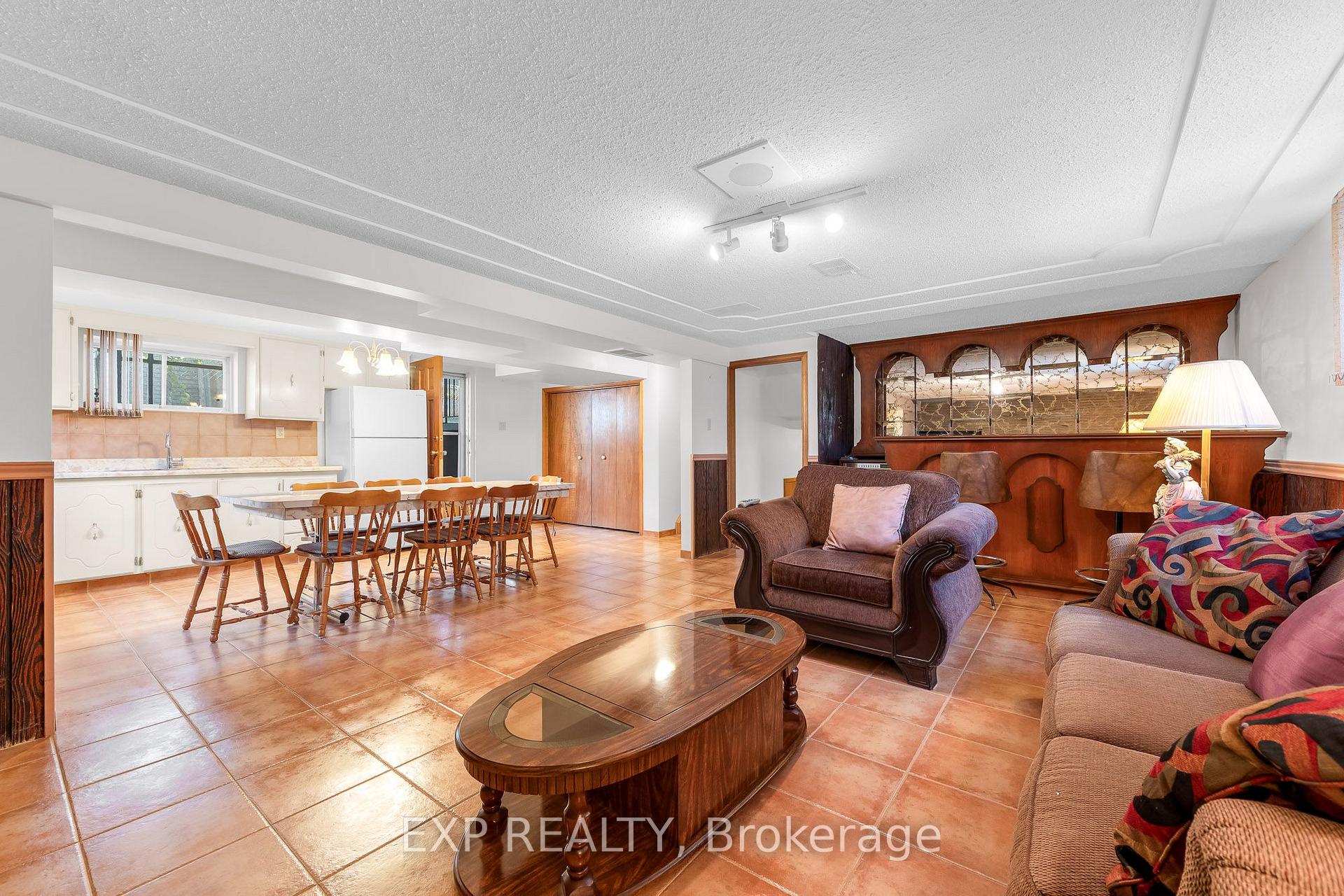 Photo 26 of 150 Marcella Crescent, Hamilton, Gershome — HOMEH
