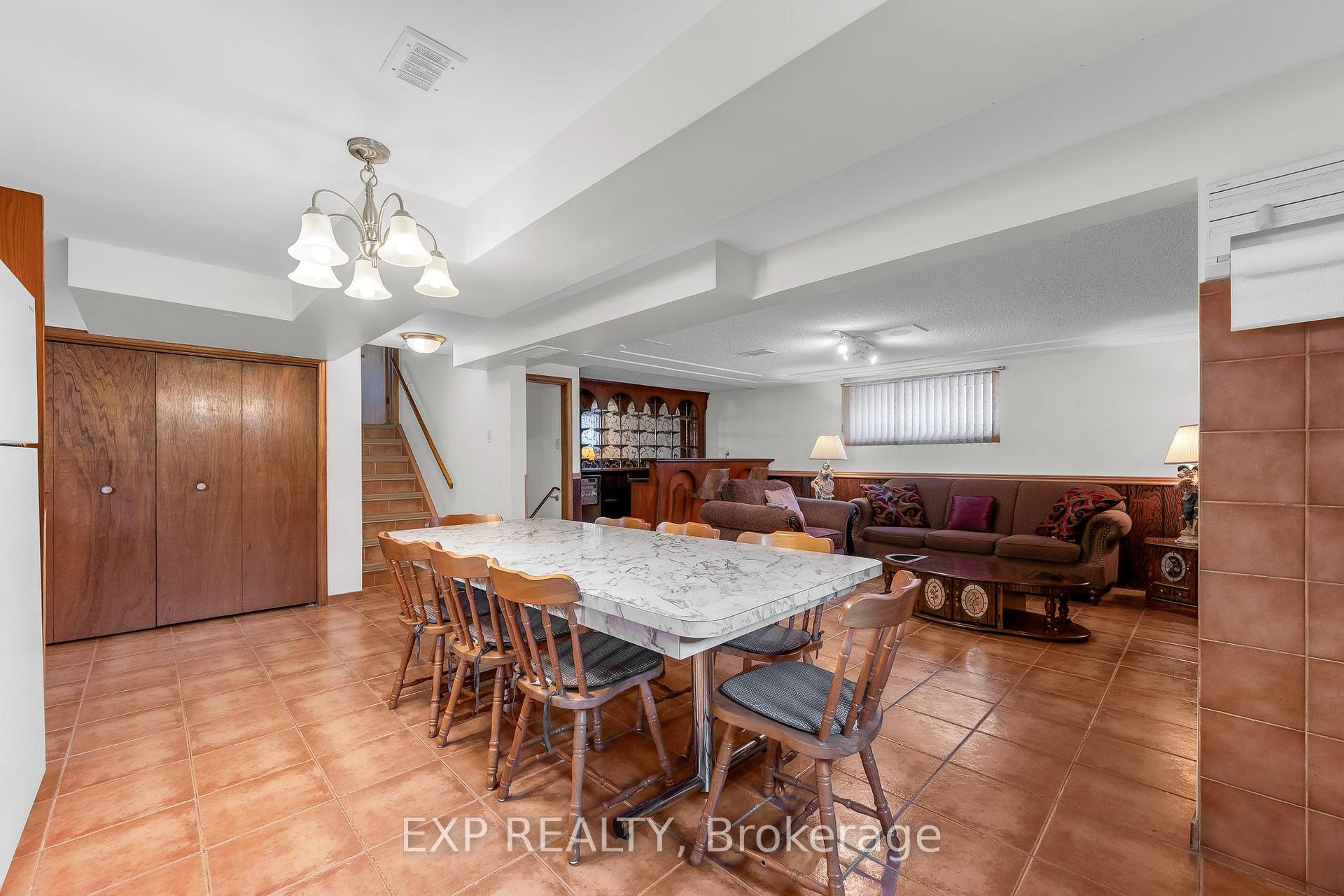 Photo 27 of 150 Marcella Crescent, Hamilton, Gershome — HOMEH
