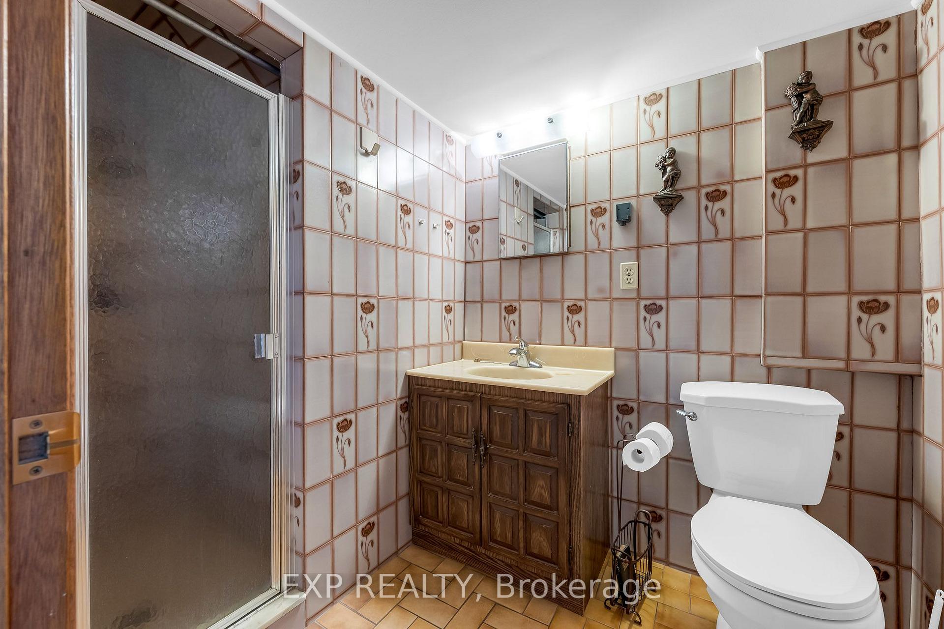 Photo 30 of 150 Marcella Crescent, Hamilton, Gershome — HOMEH