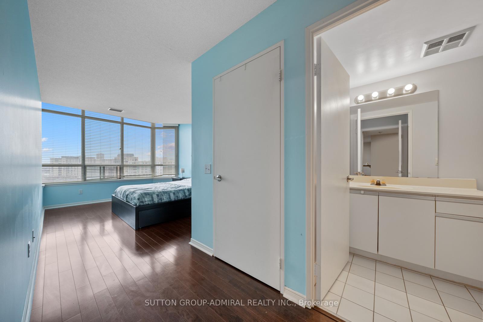 Photo 16 of Unit 1103, 81 Townsgate Drive, Vaughan, Crestwood-Springfarm-Yorkhill — HOMEH
