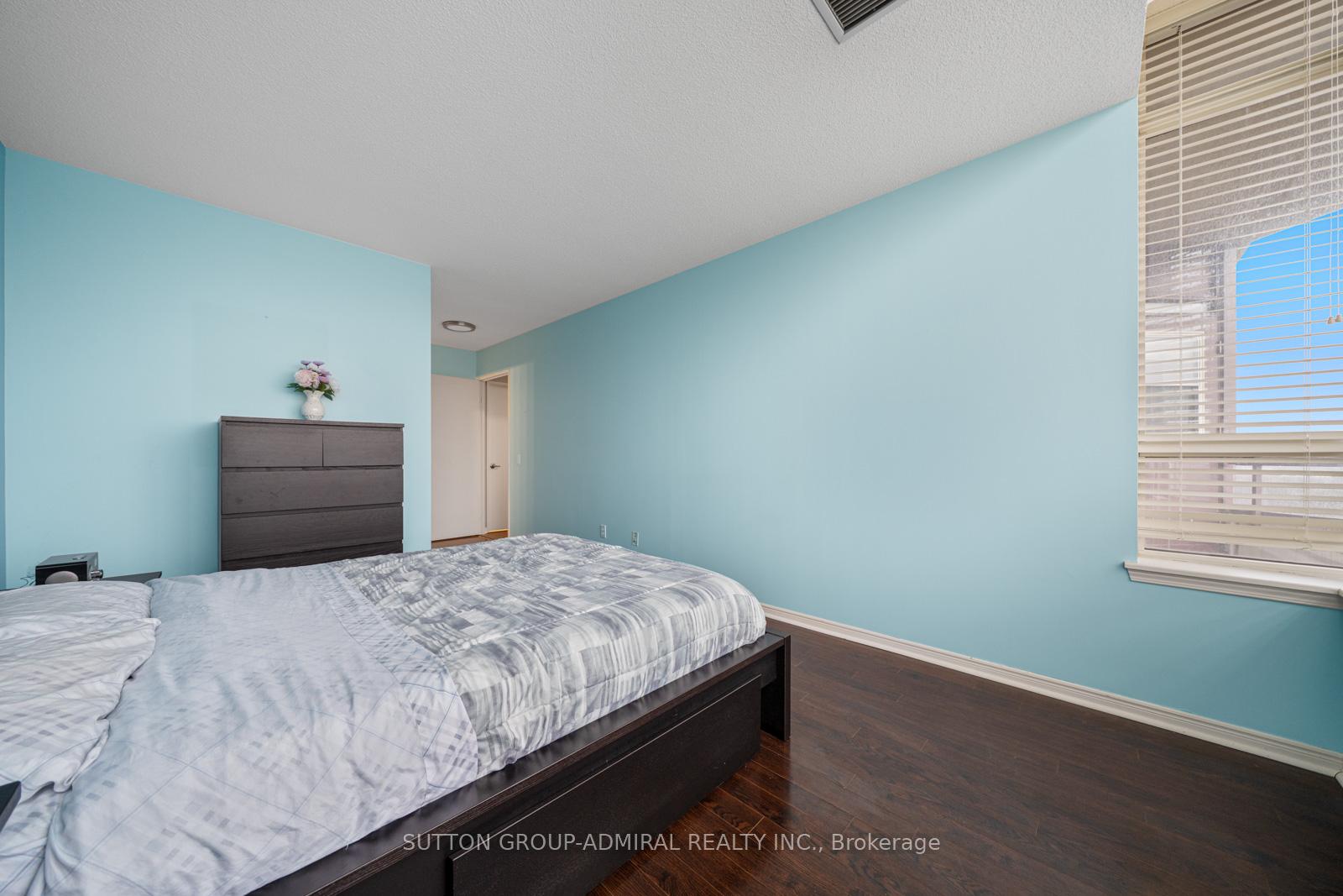 Photo 20 of Unit 1103, 81 Townsgate Drive, Vaughan, Crestwood-Springfarm-Yorkhill — HOMEH