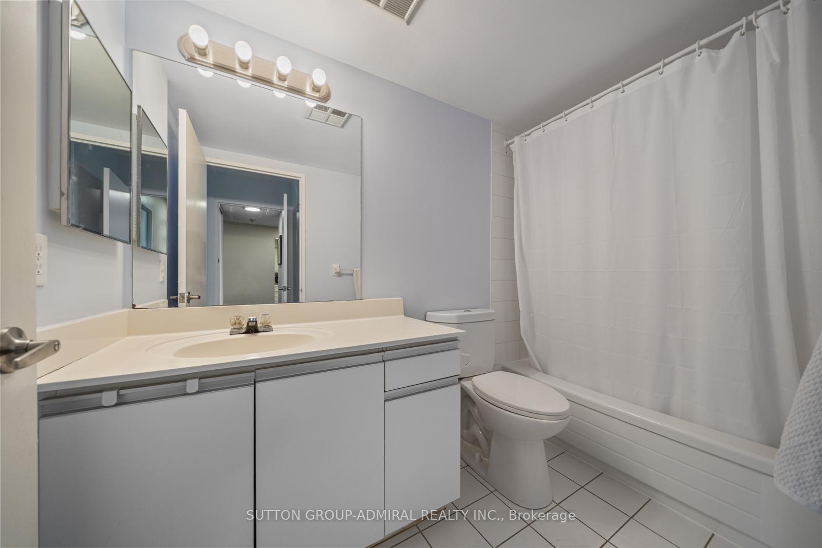 Photo 21 of Unit 1103, 81 Townsgate Drive, Vaughan, Crestwood-Springfarm-Yorkhill — HOMEH