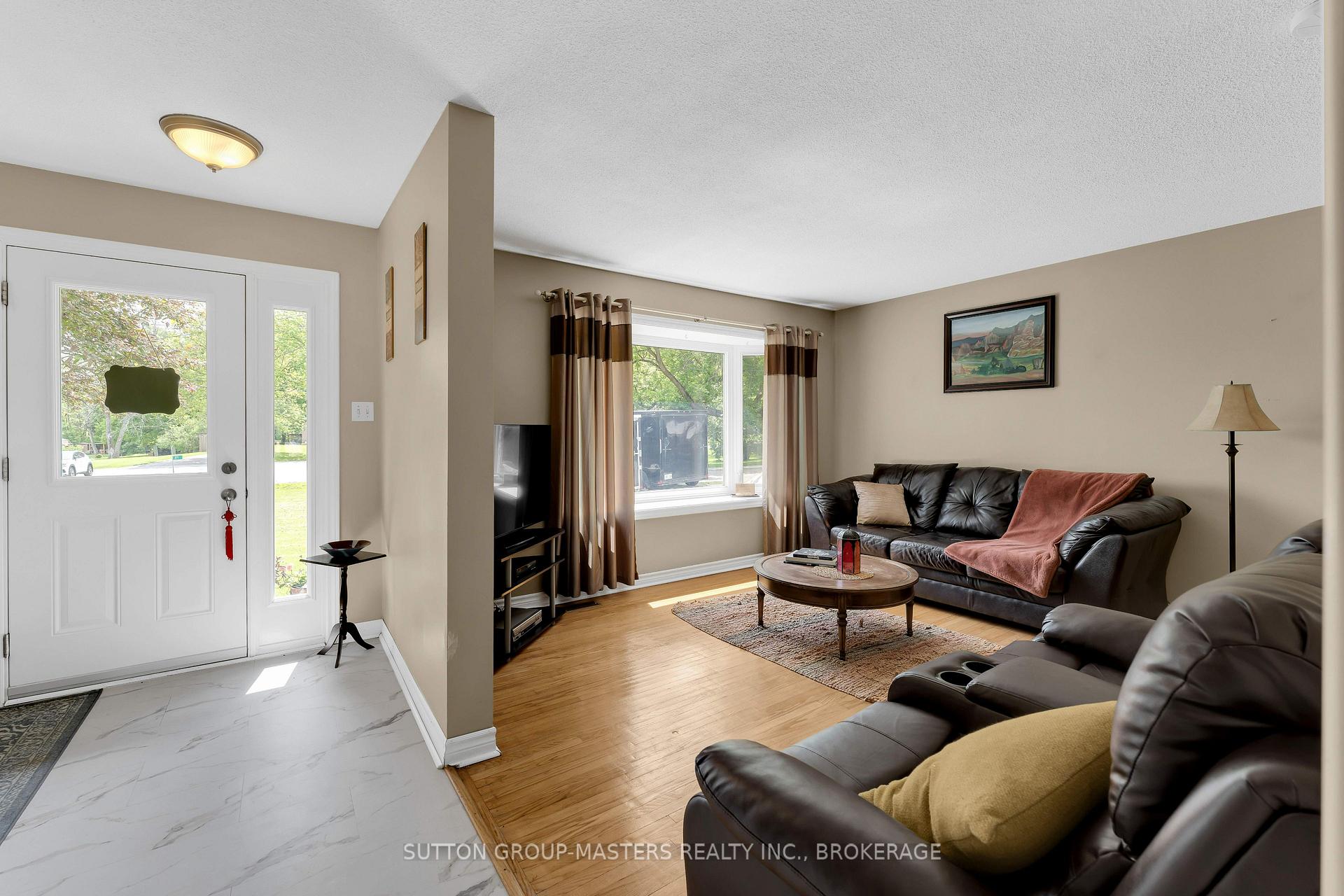 Photo 6 of 21 McDonald Crescent, Greater Napanee, Greater Napanee — HOMEH