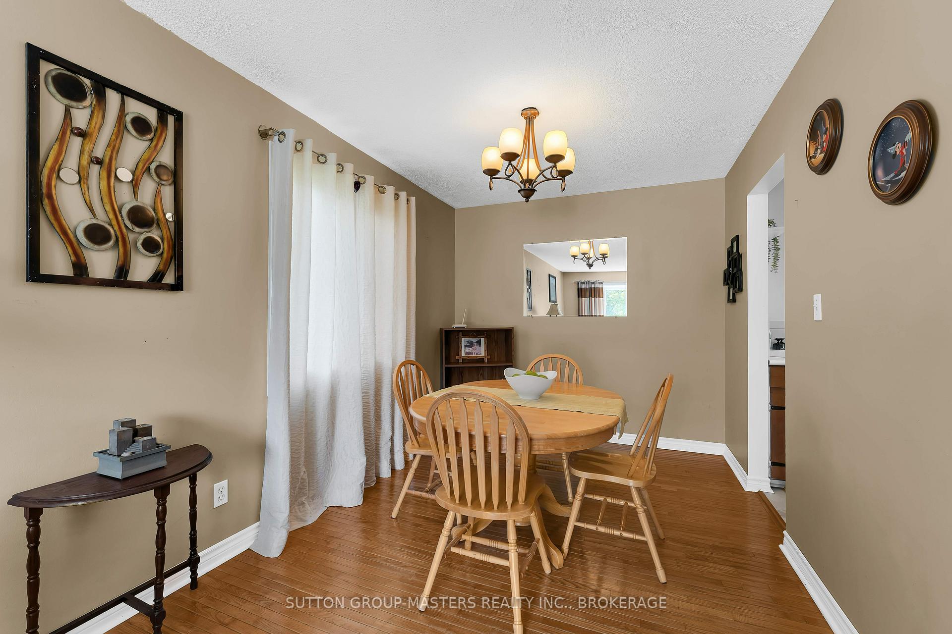 Photo 10 of 21 McDonald Crescent, Greater Napanee, Greater Napanee — HOMEH