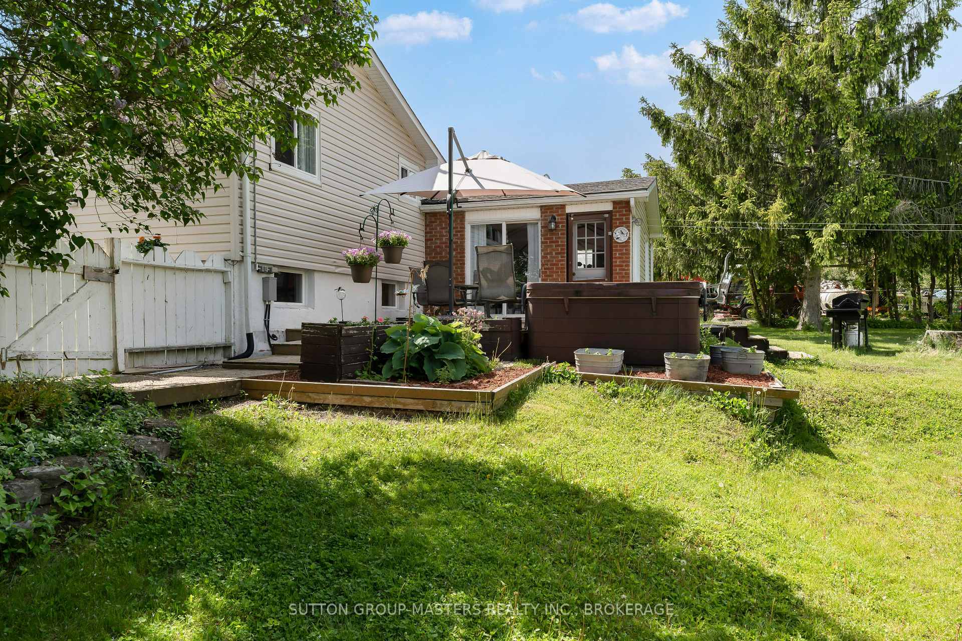 Photo 35 of 21 McDonald Crescent, Greater Napanee, Greater Napanee — HOMEH