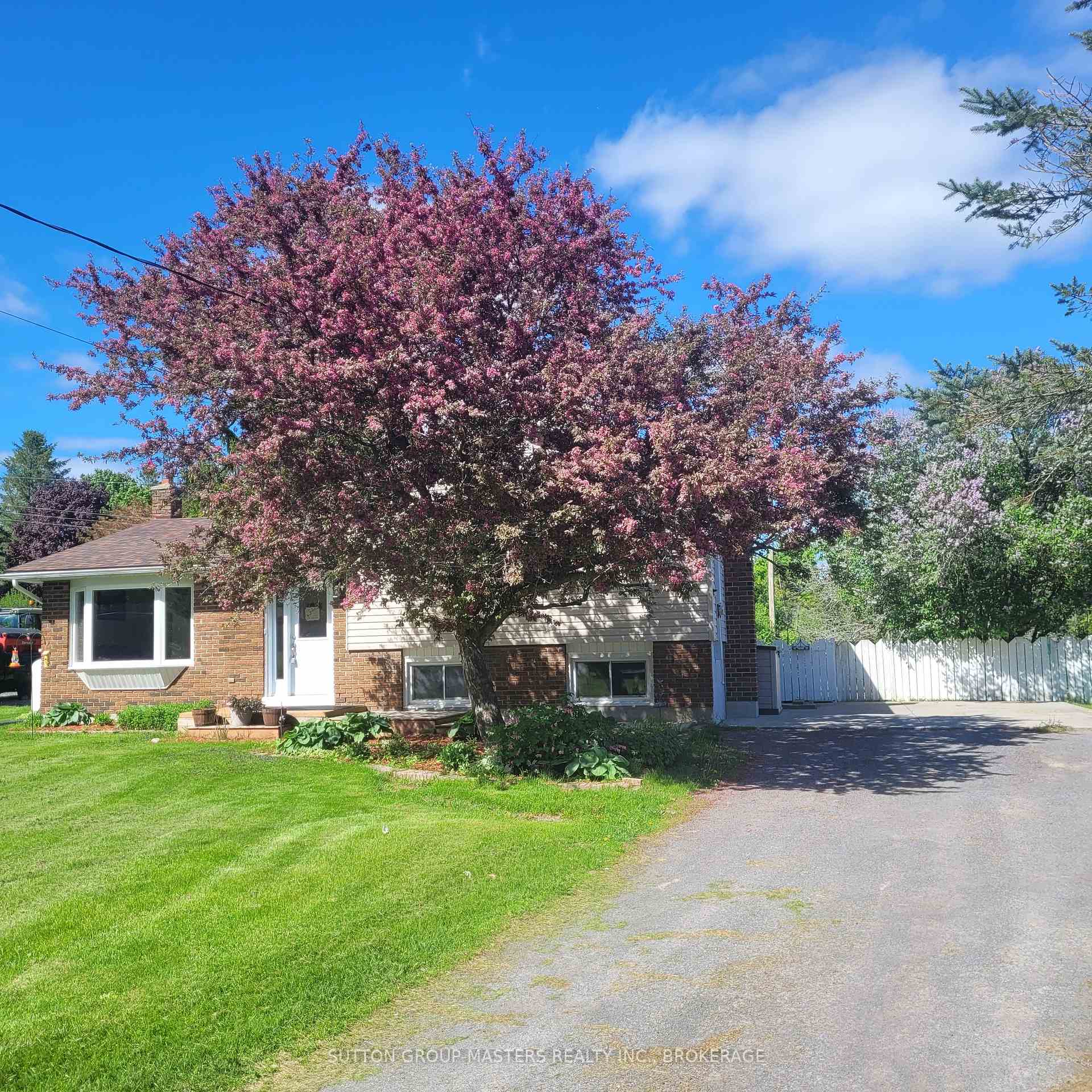 Photo 47 of 21 McDonald Crescent, Greater Napanee, Greater Napanee — HOMEH