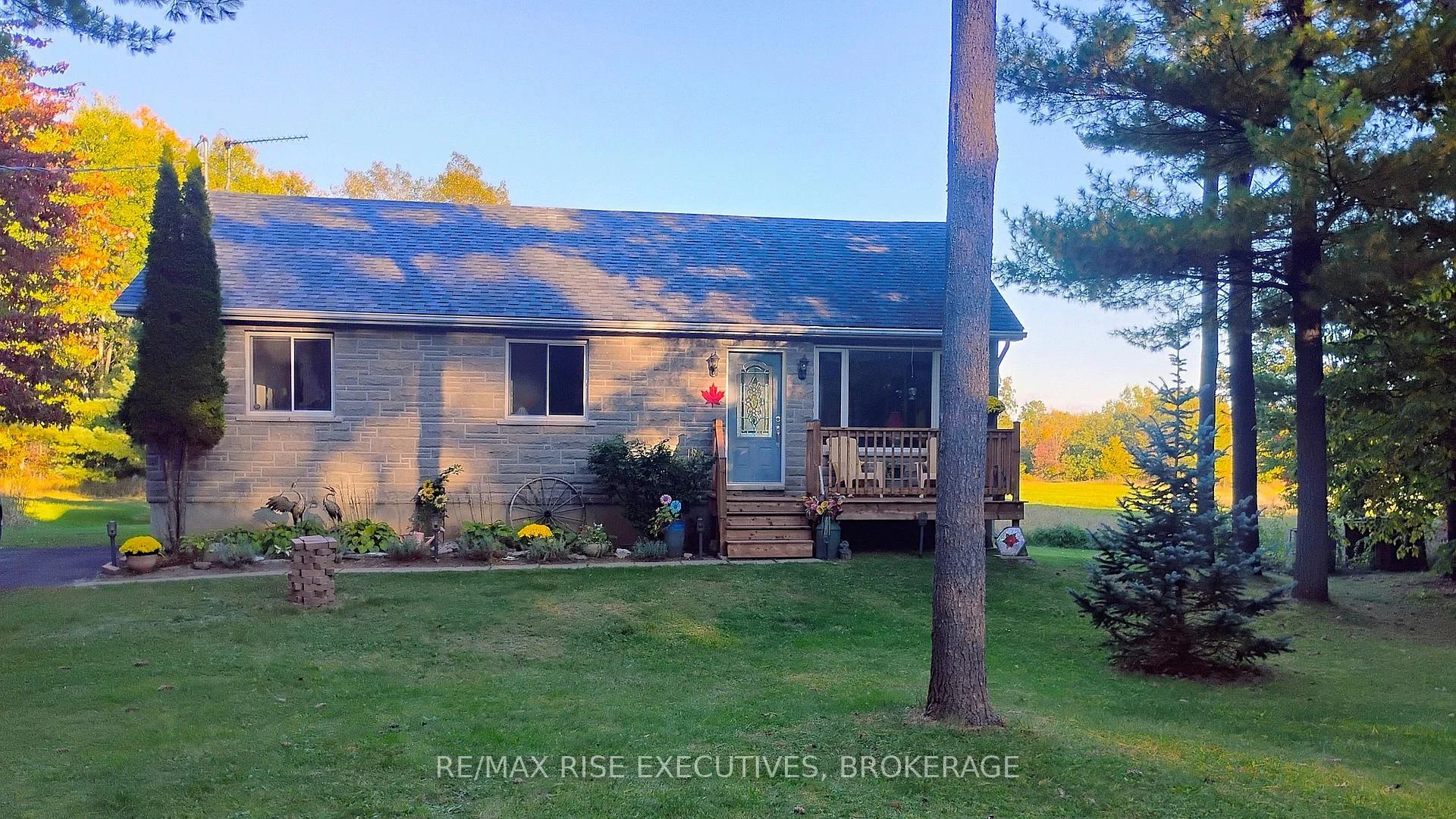 Photo 1 of 4956 Ramparts Road, Frontenac, Frontenac South — HOMEH