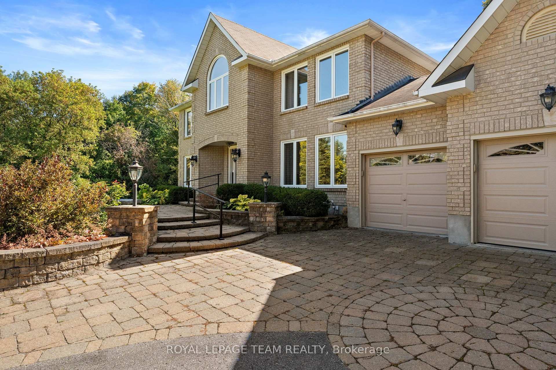 Photo 3 of 1414 Sherruby Way, Ottawa, Kanata - Rural Kanata (Central) — HOMEH