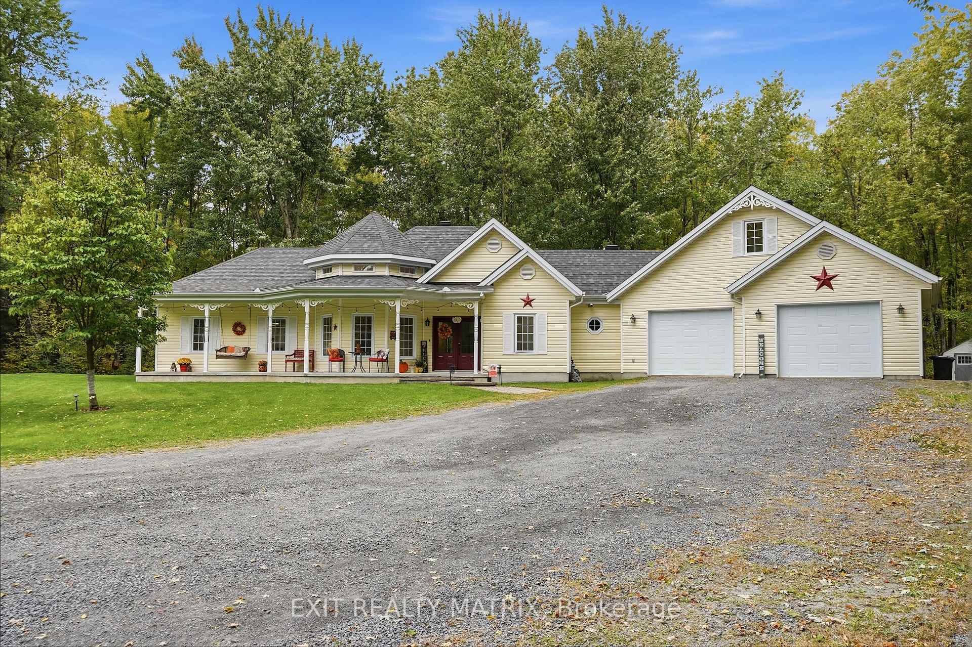Photo 3 of 1146 Aberdeen Road, Champlain, Champlain Twp — HOMEH