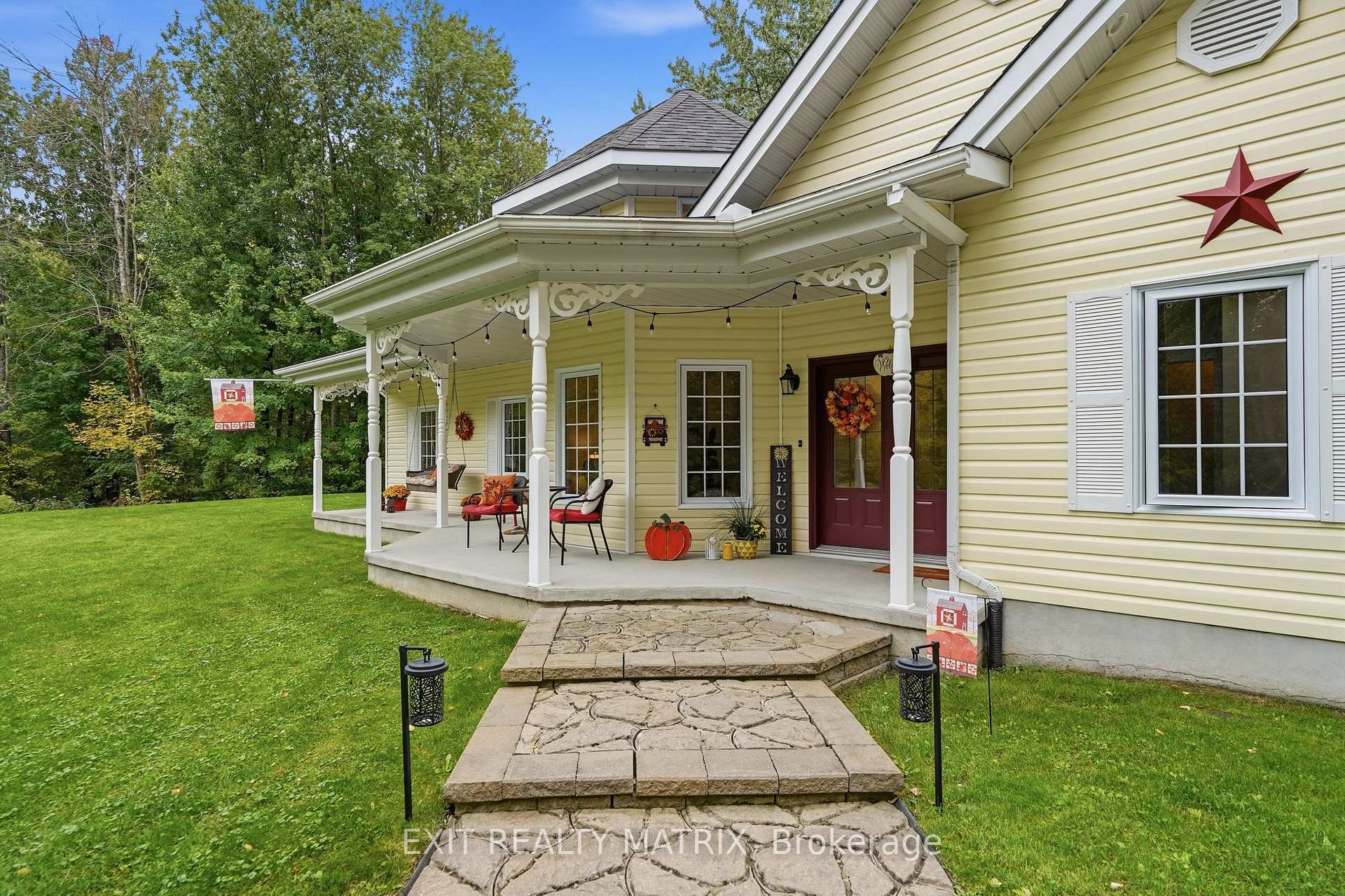 Photo 4 of 1146 Aberdeen Road, Champlain, Champlain Twp — HOMEH