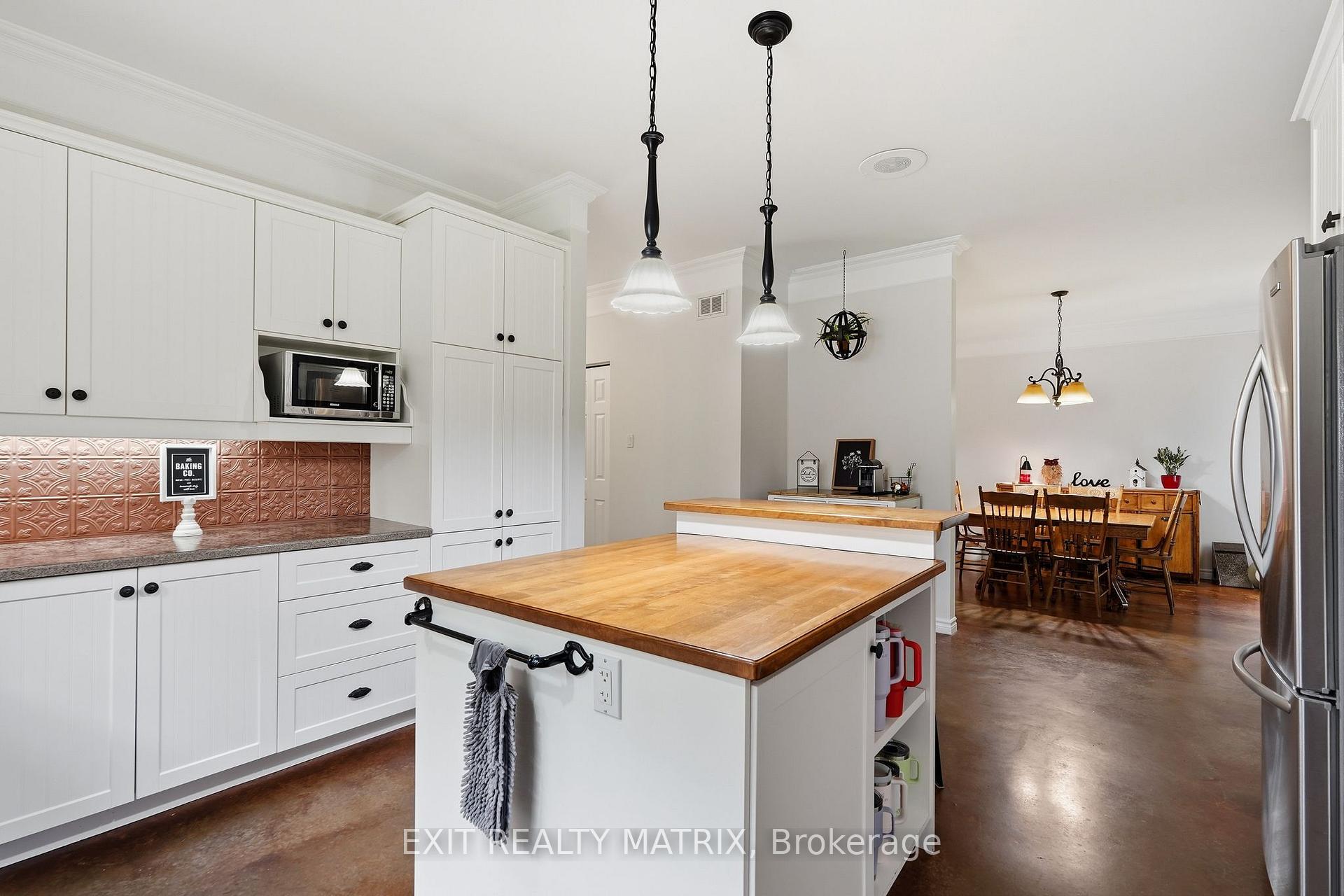 Photo 10 of 1146 Aberdeen Road, Champlain, Champlain Twp — HOMEH