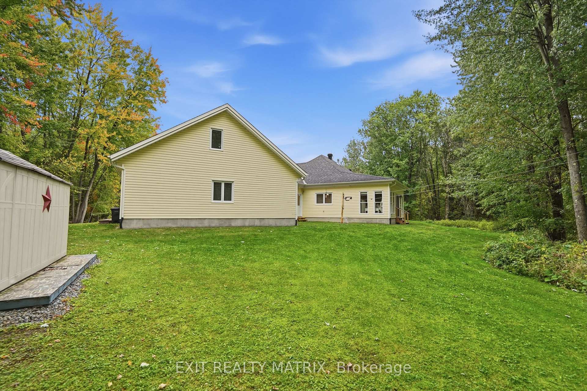 Photo 32 of 1146 Aberdeen Road, Champlain, Champlain Twp — HOMEH