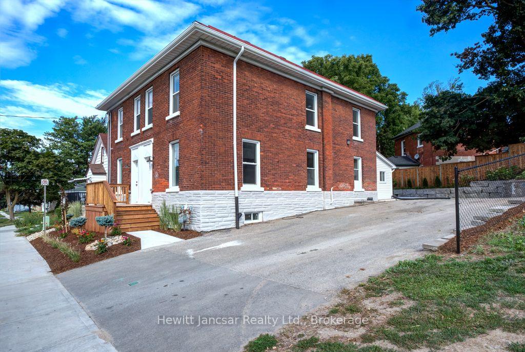 Photo 9 of Unit 3, 379 Main Street, Woodstock, Woodstock - South — HOMEH
